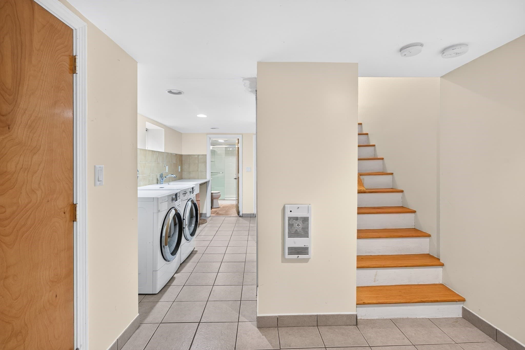 Single Family Residence at 118 Oakdale Rd, Newton MA 02461, Newton, photo 17 of 32