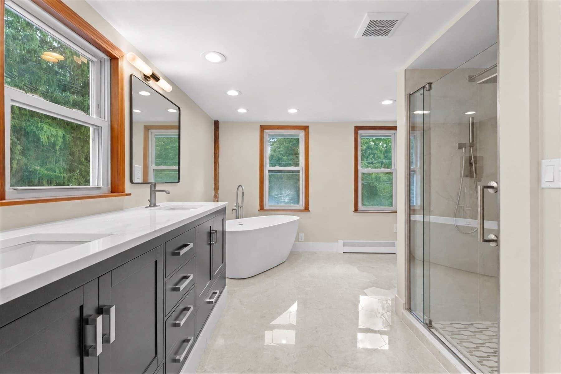 Single Family Residence at 82 Boston Rd, Sutton MA 01590, Sutton, photo 24 of 39
