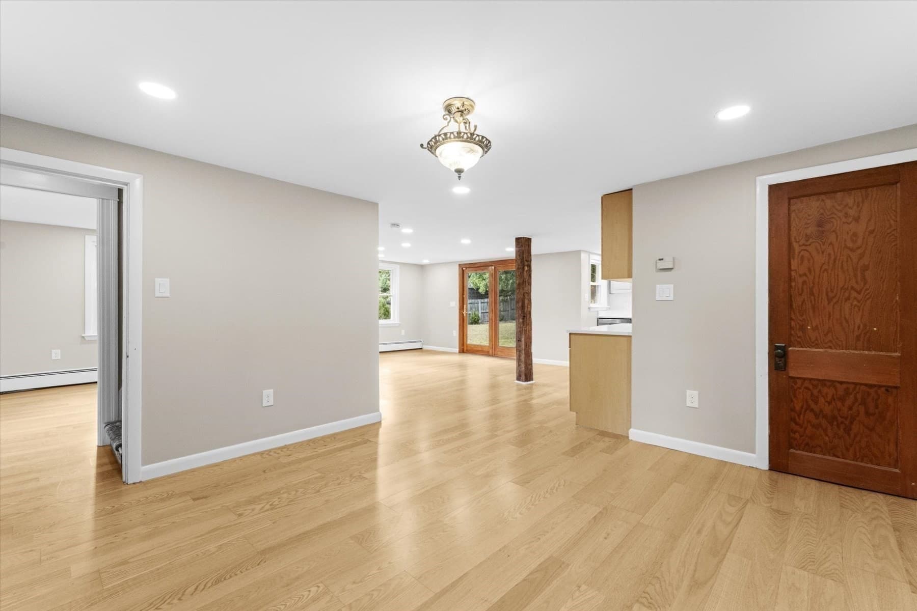 Single Family Residence at 82 Boston Rd, Sutton MA 01590, Sutton, photo 15 of 39