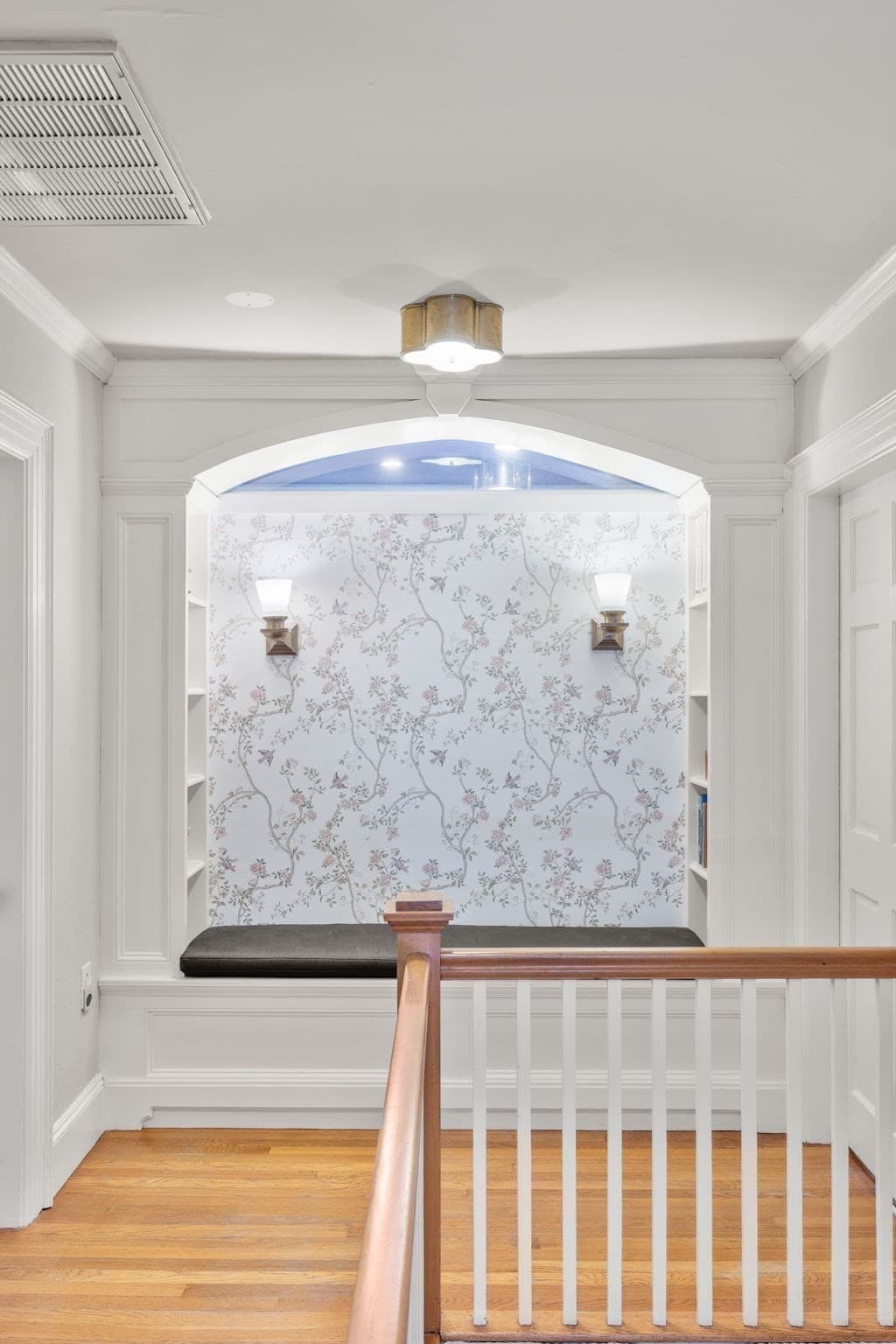 Single Family Residence at 31 Moss Hill Road, Boston MA 02130, Boston, photo 13 of 27