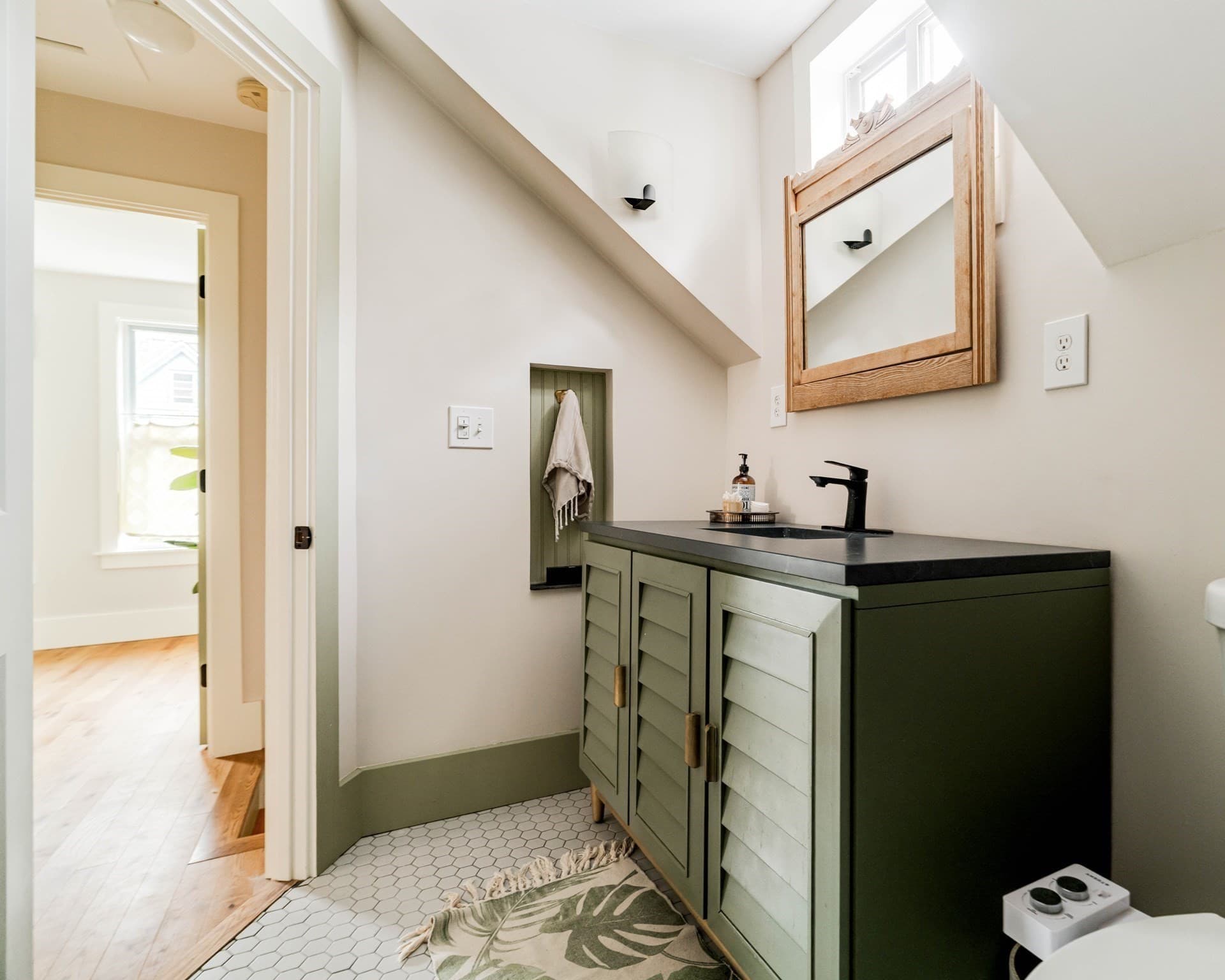 Single Family Residence at 11 Byron St, Wakefield MA 01880, Wakefield, photo 19 of 31