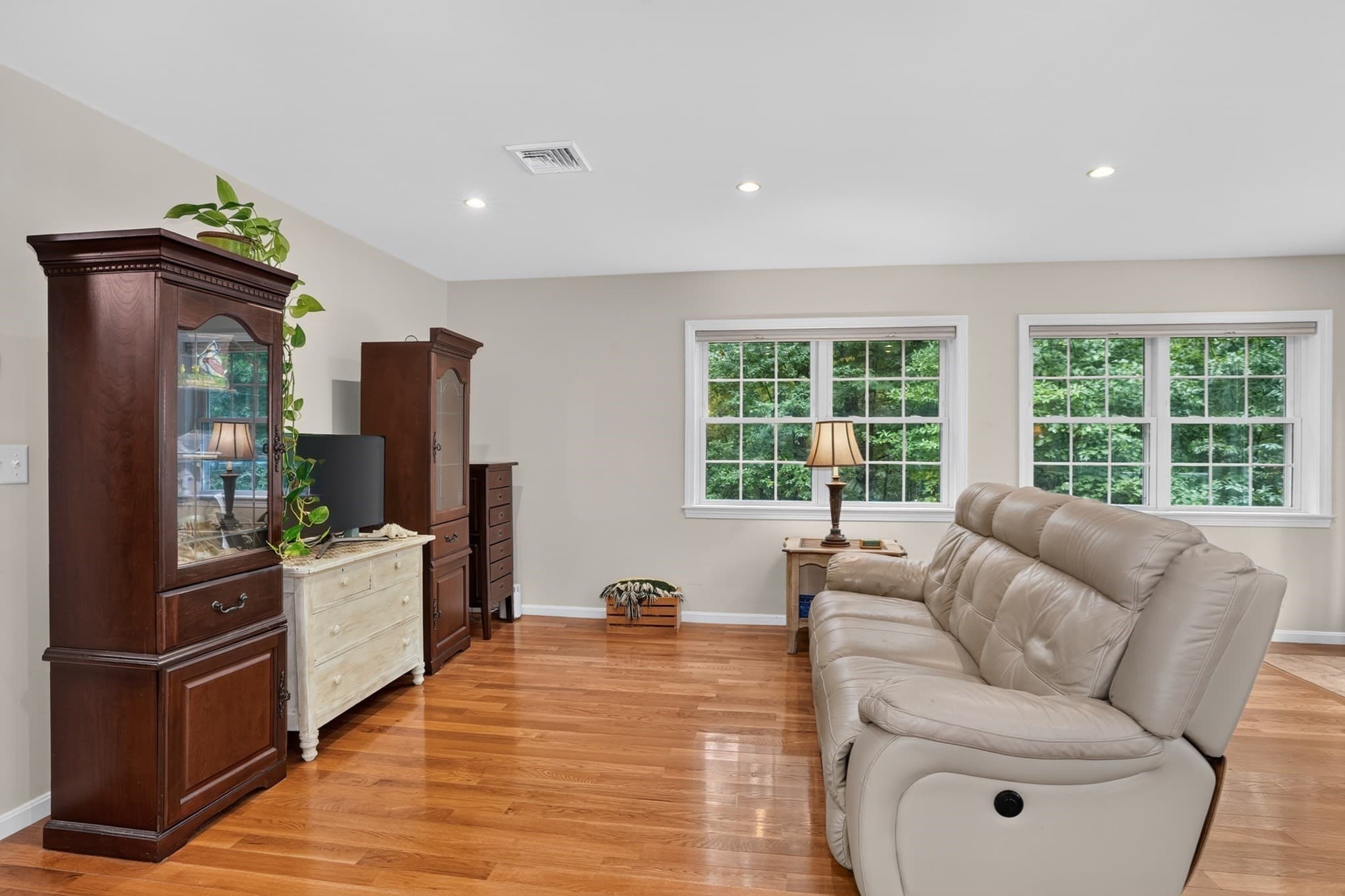 Single Family Residence at 31 Coffee Street, Medway MA 02053, Medway, photo 12 of 37