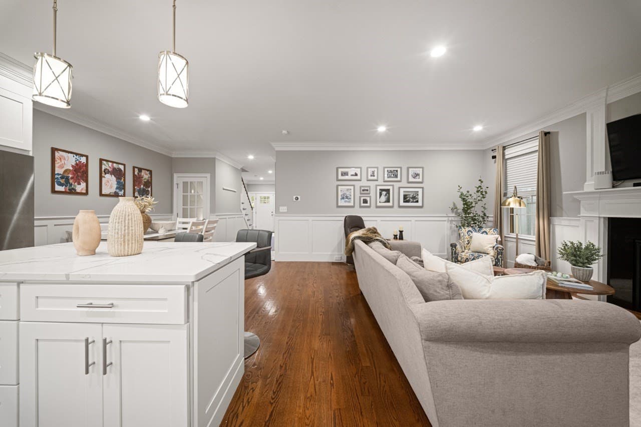 Condominium at 94 East Side Parkway # 94, Newton MA 02458, Newton, photo 12 of 42