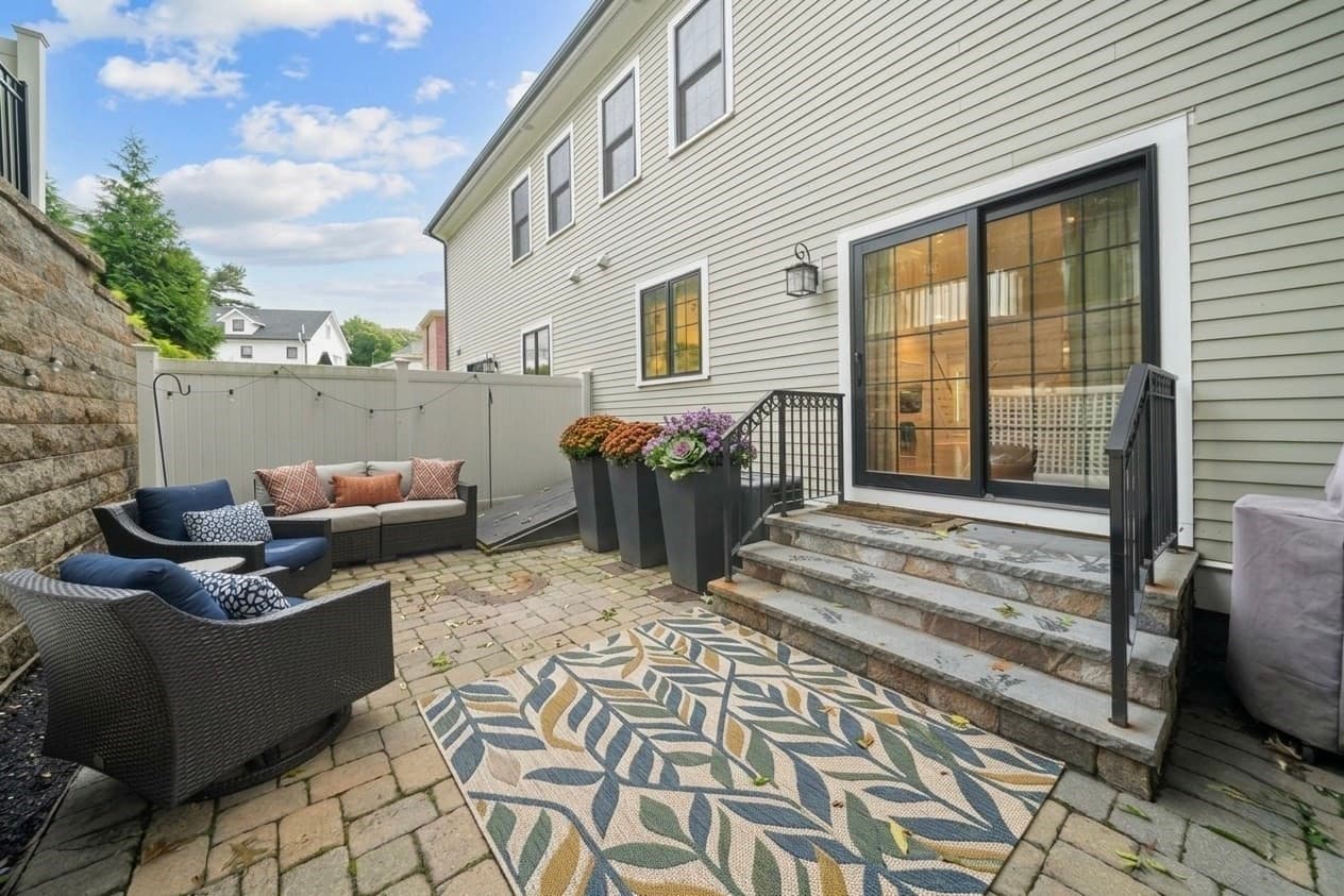 Condominium at 94 East Side Parkway # 94, Newton MA 02458, Newton, photo 36 of 42