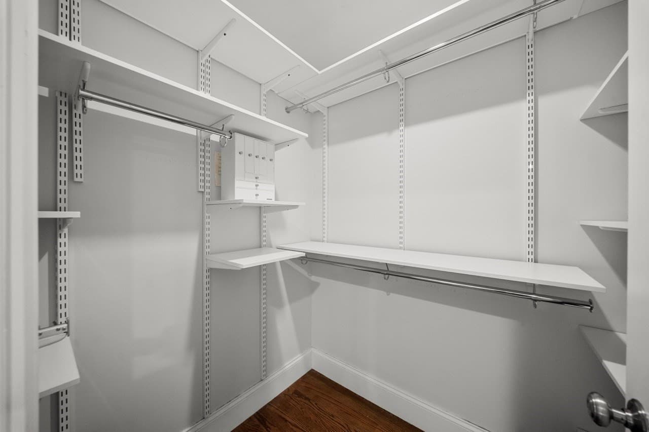 Condominium at 94 East Side Parkway # 94, Newton MA 02458, Newton, photo 19 of 42