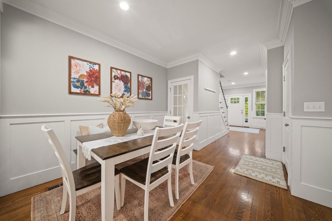 Condominium at 94 East Side Parkway # 94, Newton MA 02458, Newton, photo 4 of 42