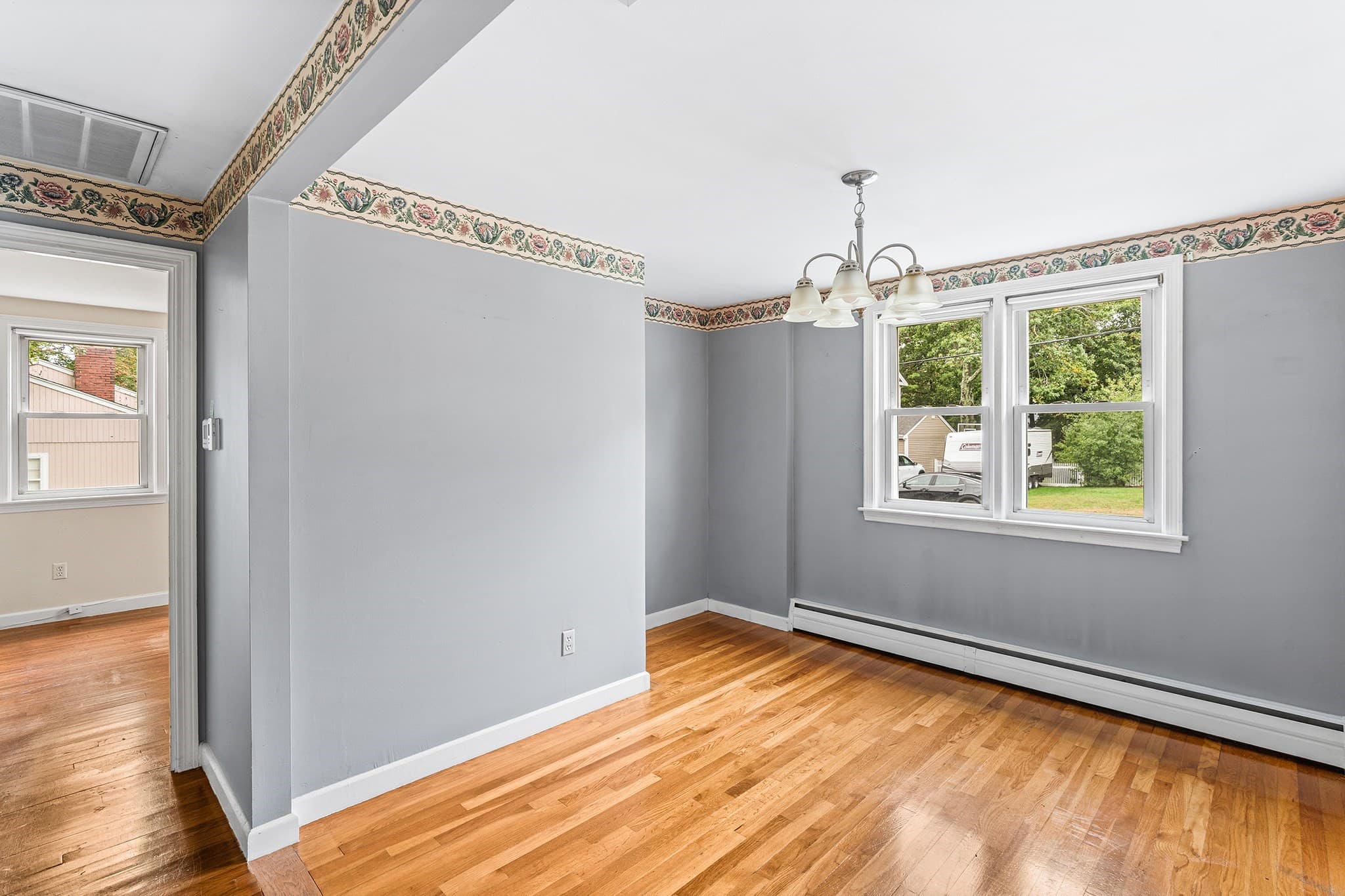 Single Family Residence at 62 Woodsbury Rd, Rockland MA 02370, Rockland, photo 6 of 41