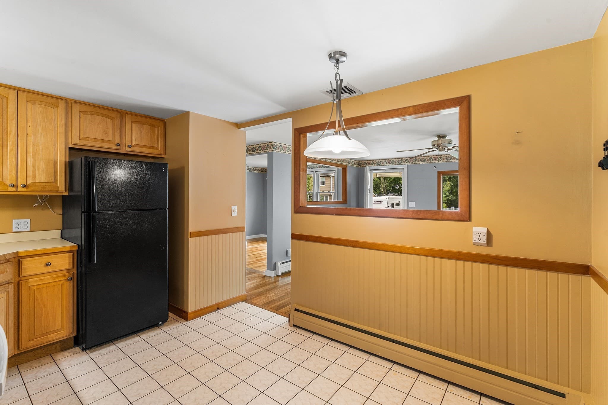 Single Family Residence at 62 Woodsbury Rd, Rockland MA 02370, Rockland, photo 12 of 41