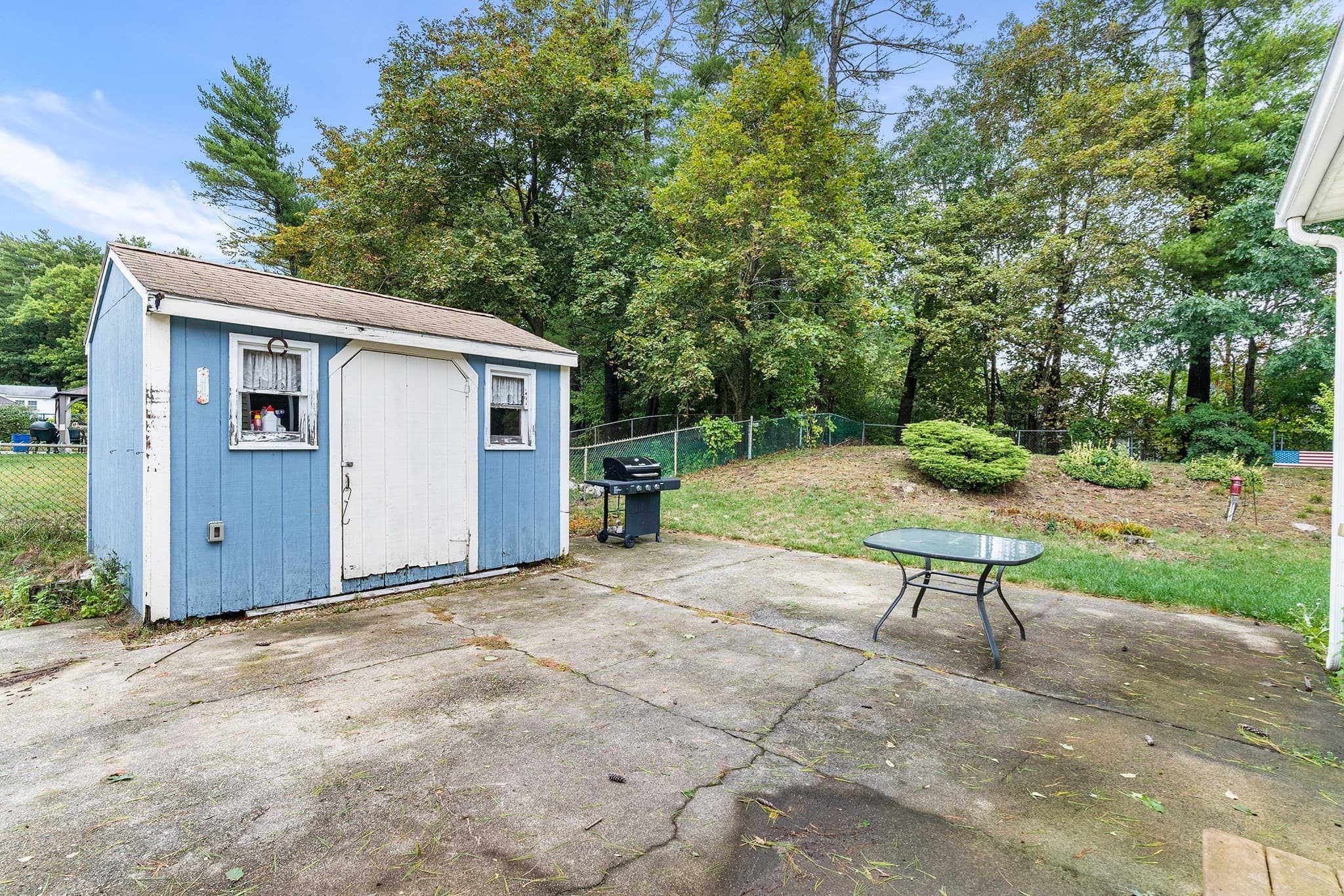 Single Family Residence at 62 Woodsbury Rd, Rockland MA 02370, Rockland, photo 36 of 41
