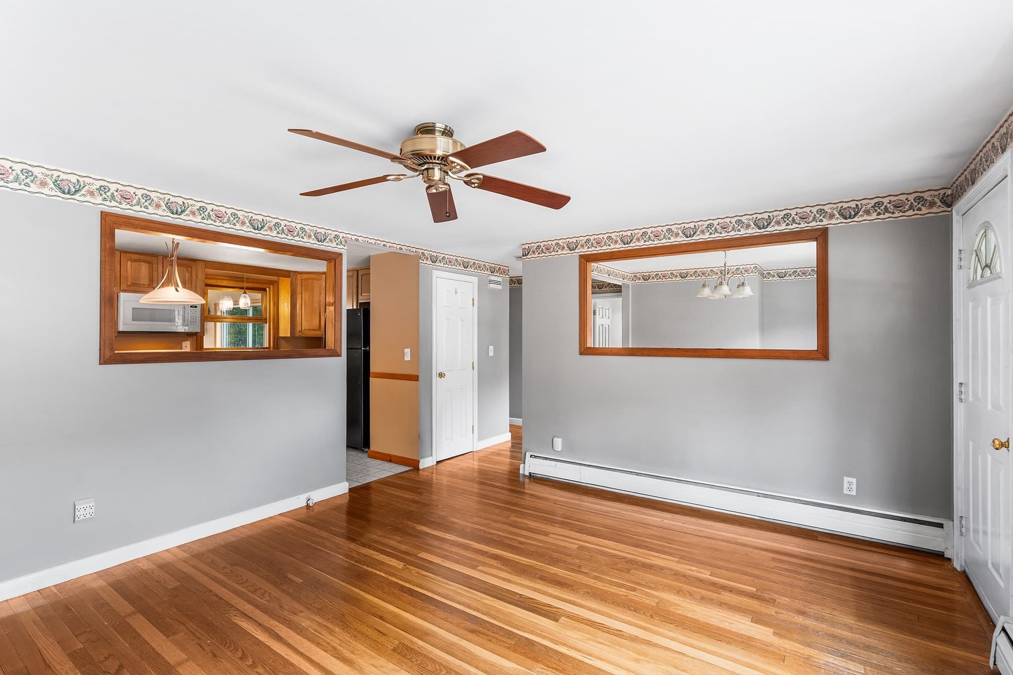 Single Family Residence at 62 Woodsbury Rd, Rockland MA 02370, Rockland, photo 5 of 41