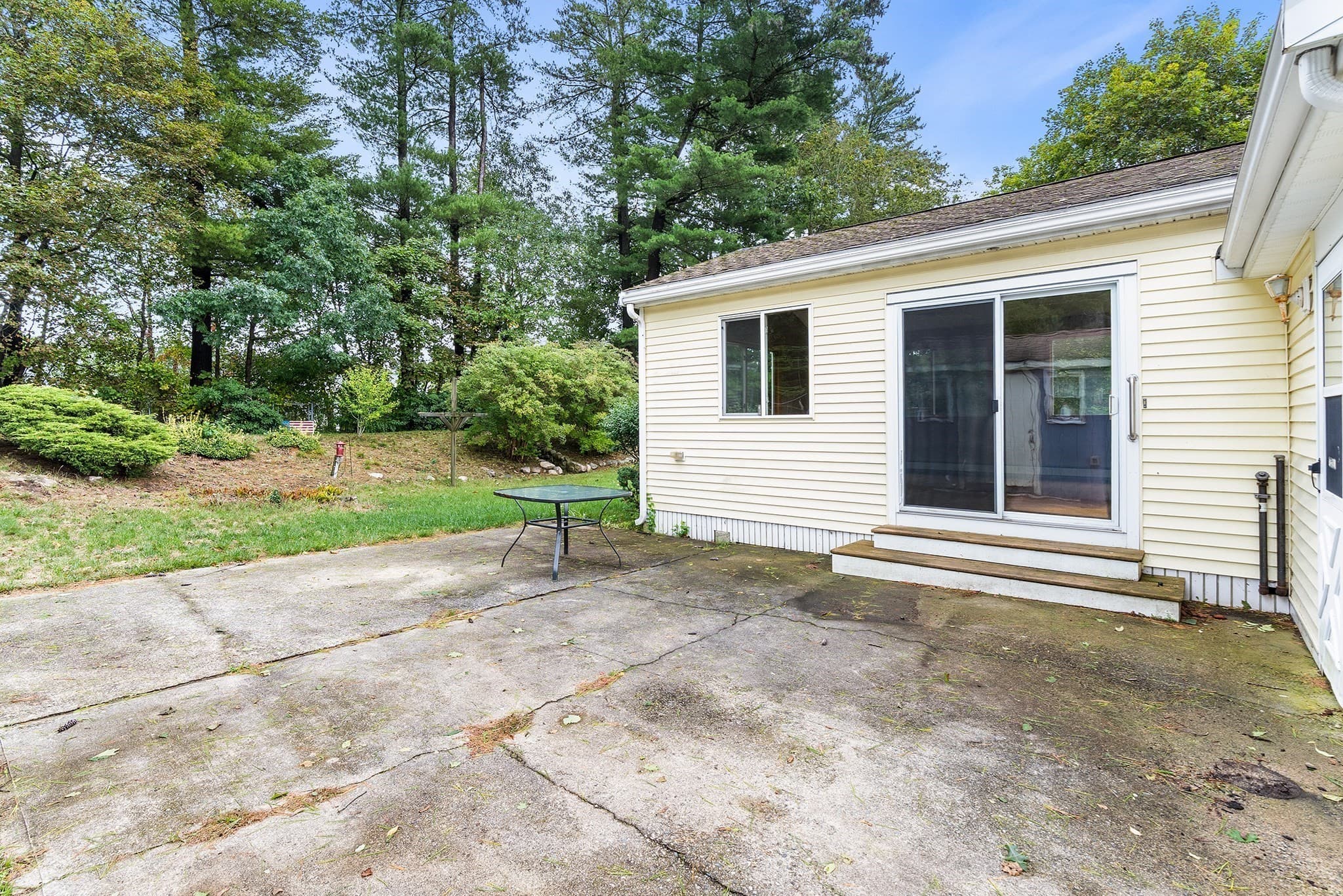 Single Family Residence at 62 Woodsbury Rd, Rockland MA 02370, Rockland, photo 34 of 41