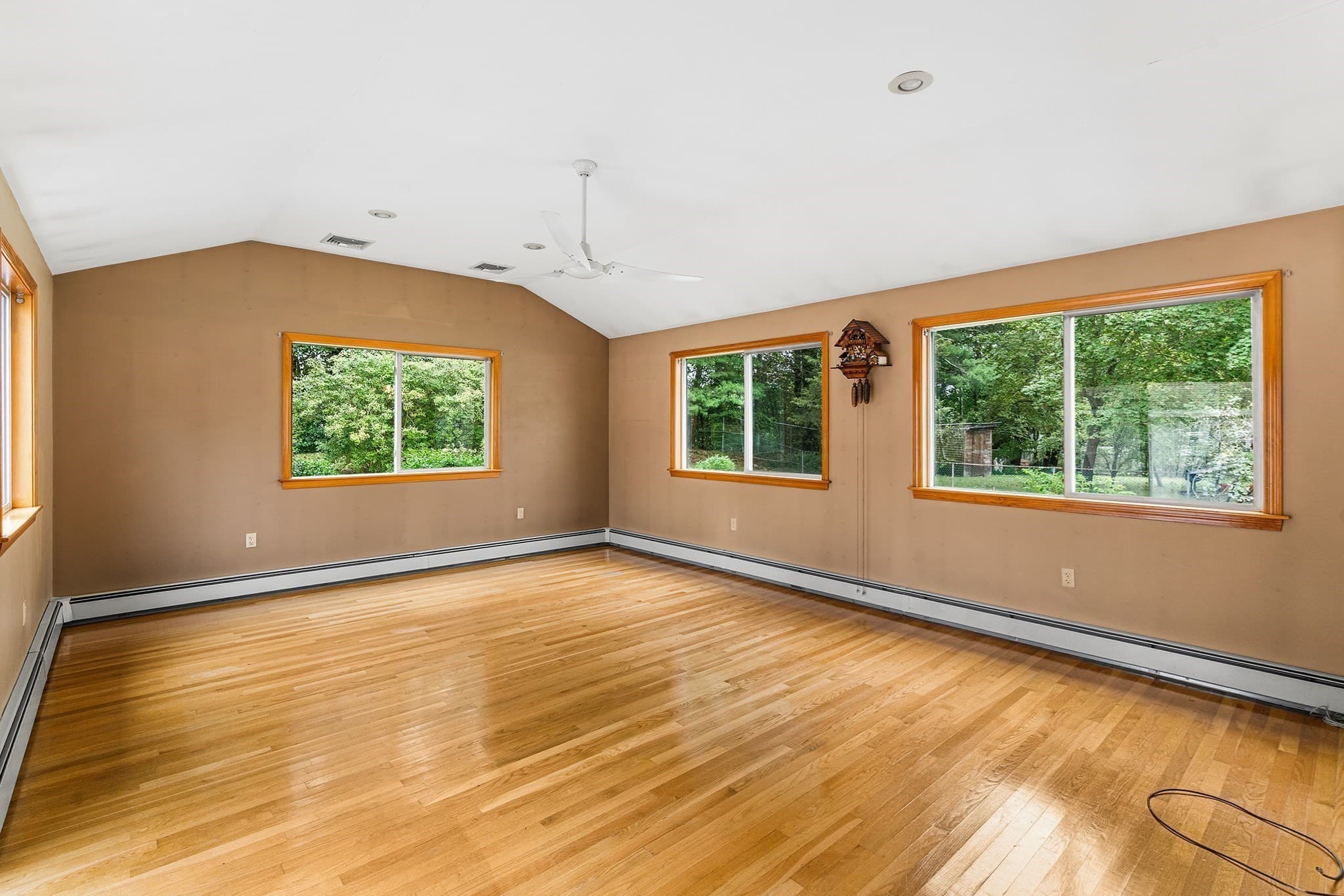Single Family Residence at 62 Woodsbury Rd, Rockland MA 02370, Rockland, photo 14 of 41