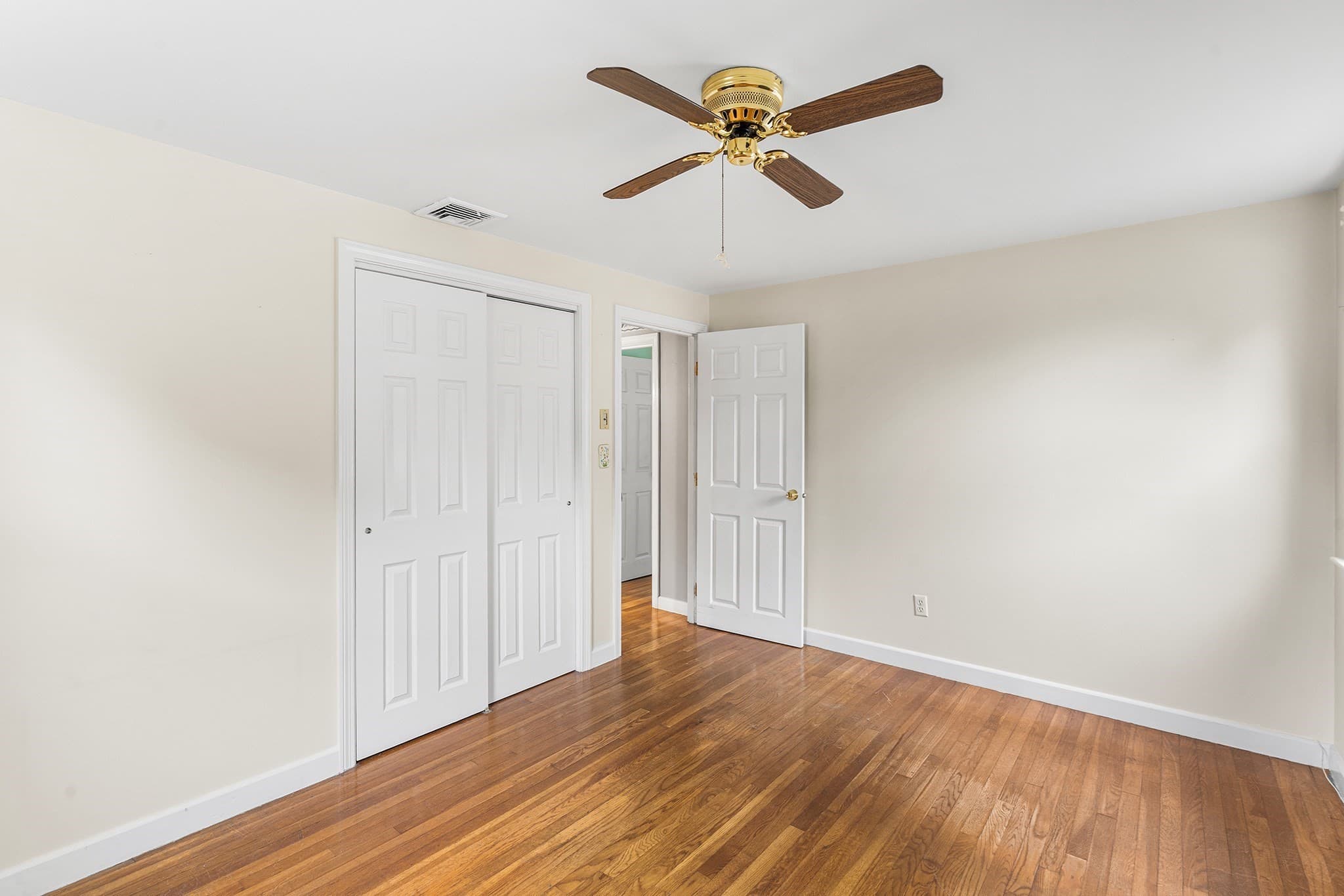 Single Family Residence at 62 Woodsbury Rd, Rockland MA 02370, Rockland, photo 18 of 41