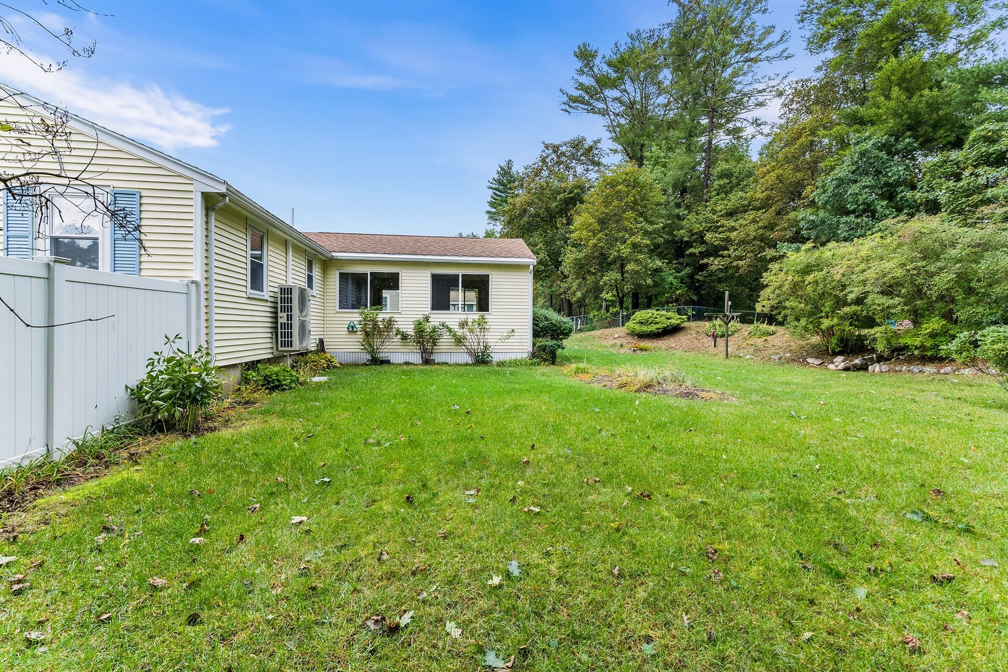 Single Family Residence at 62 Woodsbury Rd, Rockland MA 02370, Rockland, photo 40 of 41