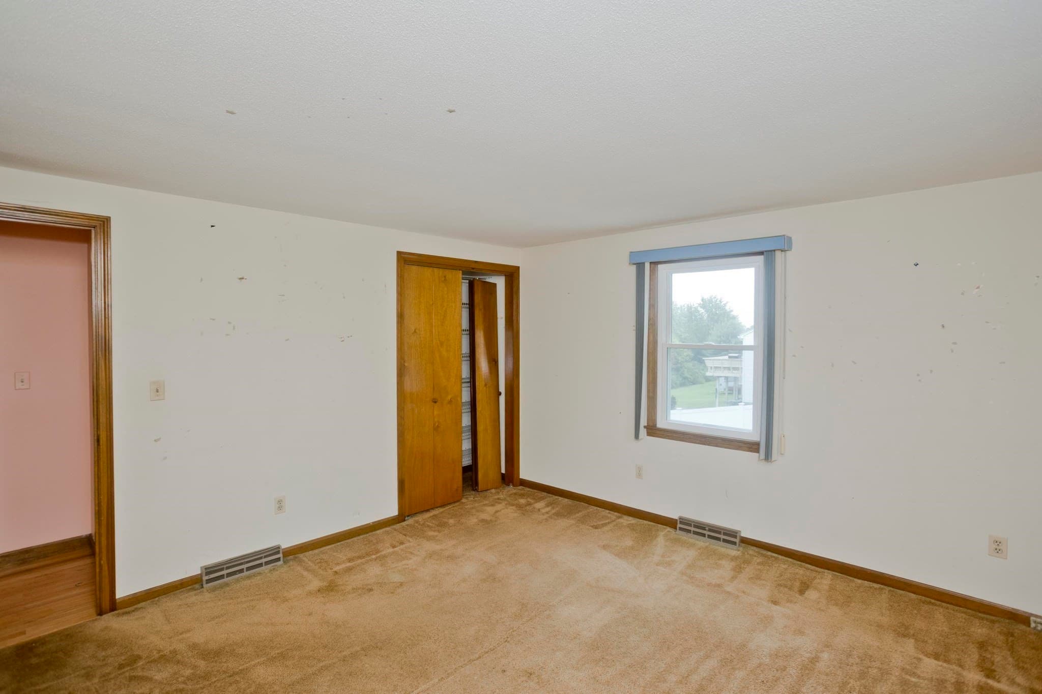 Single Family Residence at 49 Anvil St, Agawam MA 01030, Agawam, photo 27 of 42