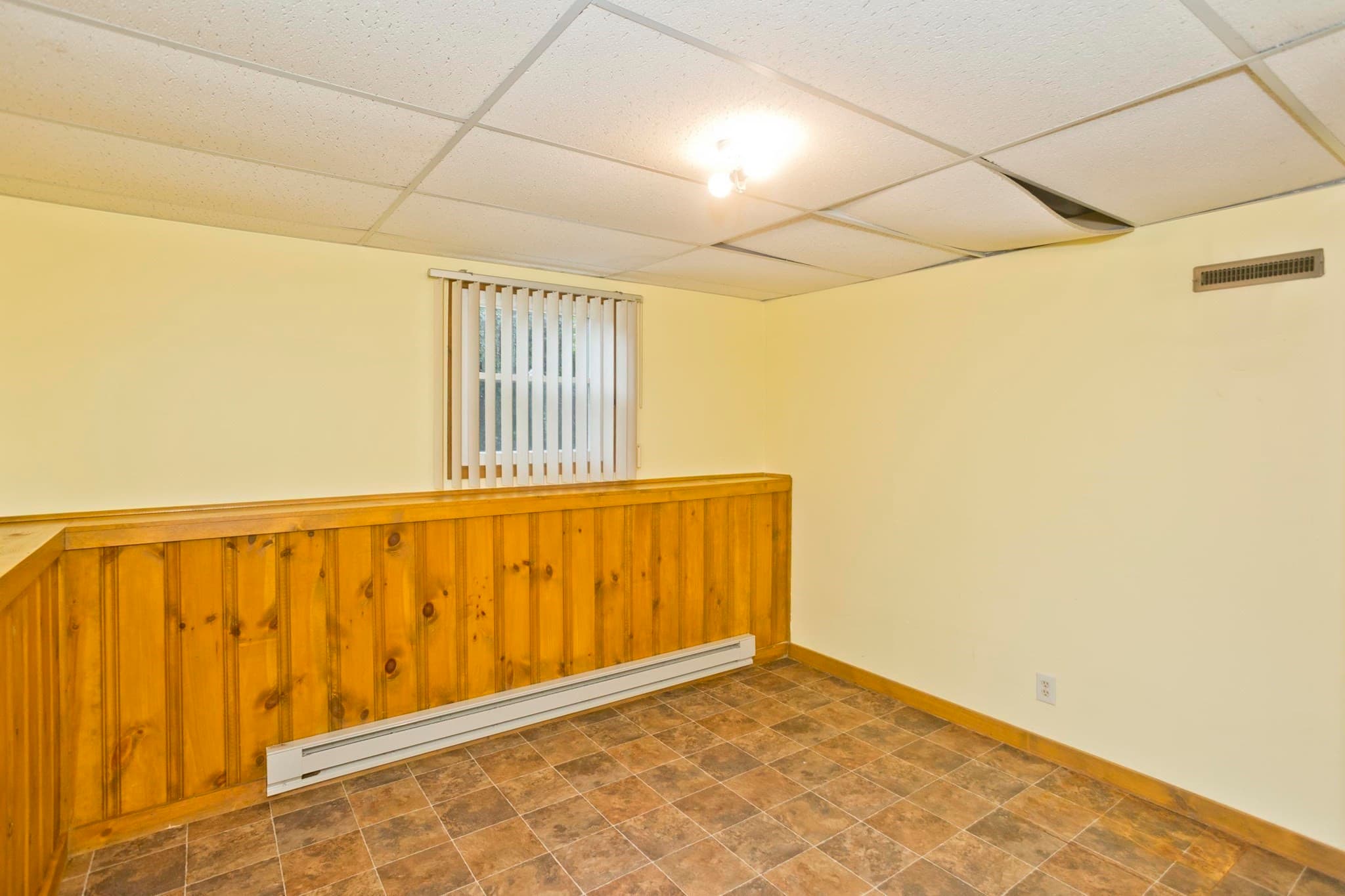 Single Family Residence at 49 Anvil St, Agawam MA 01030, Agawam, photo 35 of 42