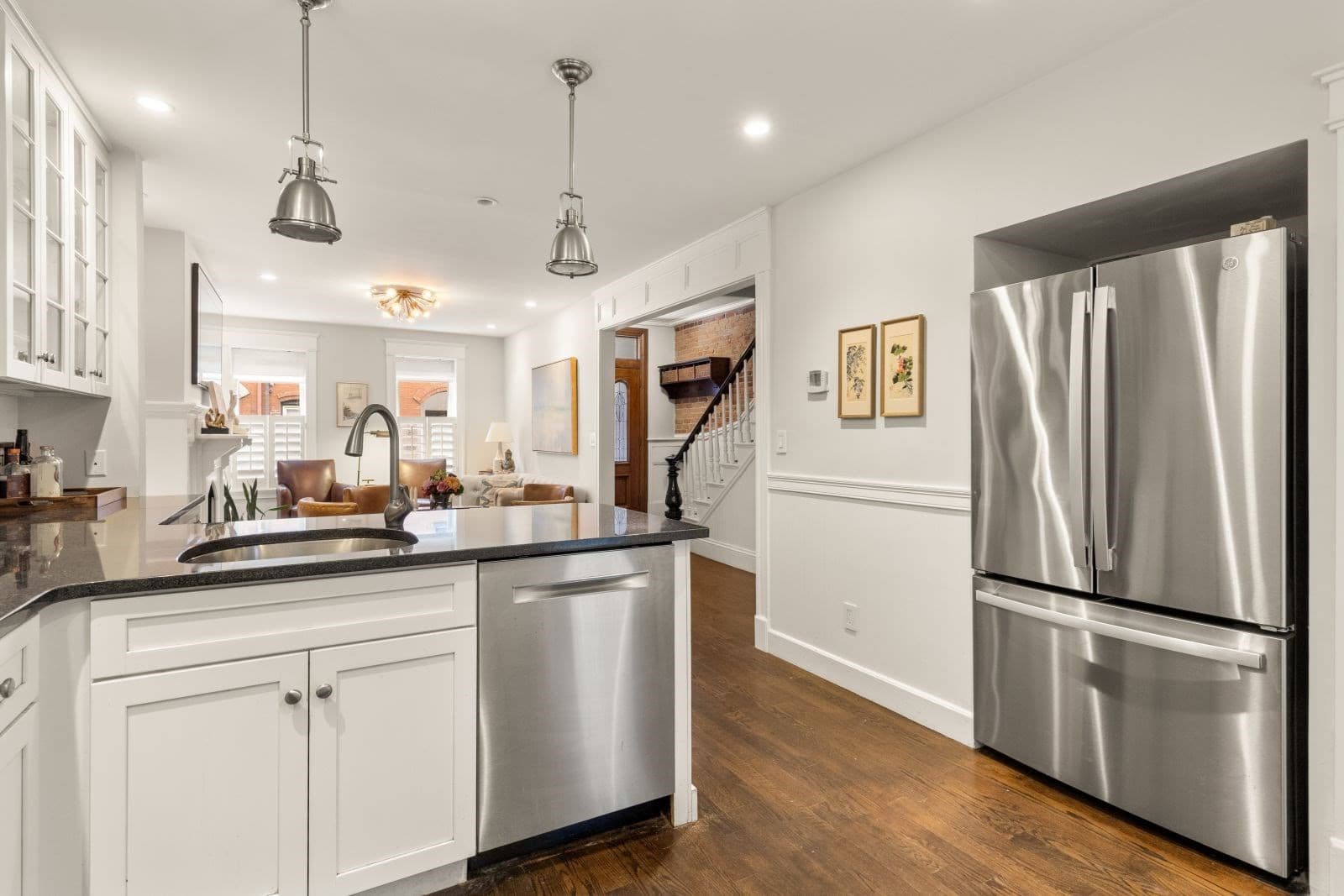 Single Family Residence at 14 Beckler Ave, Boston MA 02127, Boston, photo 10 of 36