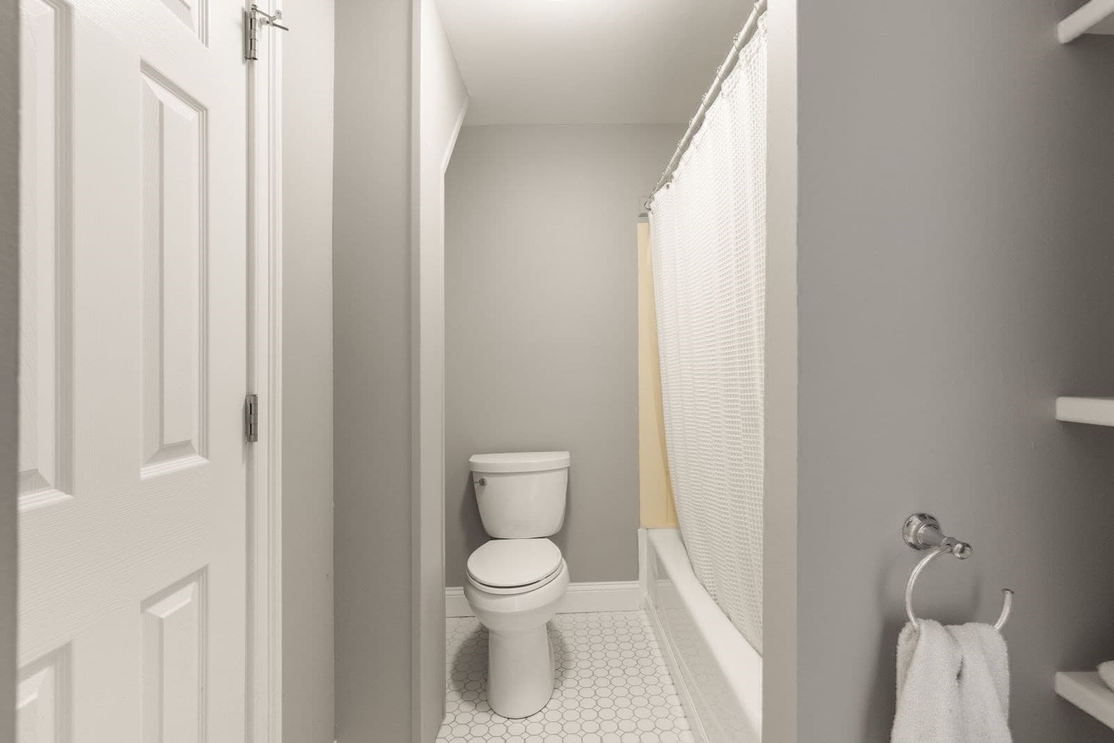 Single Family Residence at 14 Beckler Ave, Boston MA 02127, Boston, photo 35 of 36