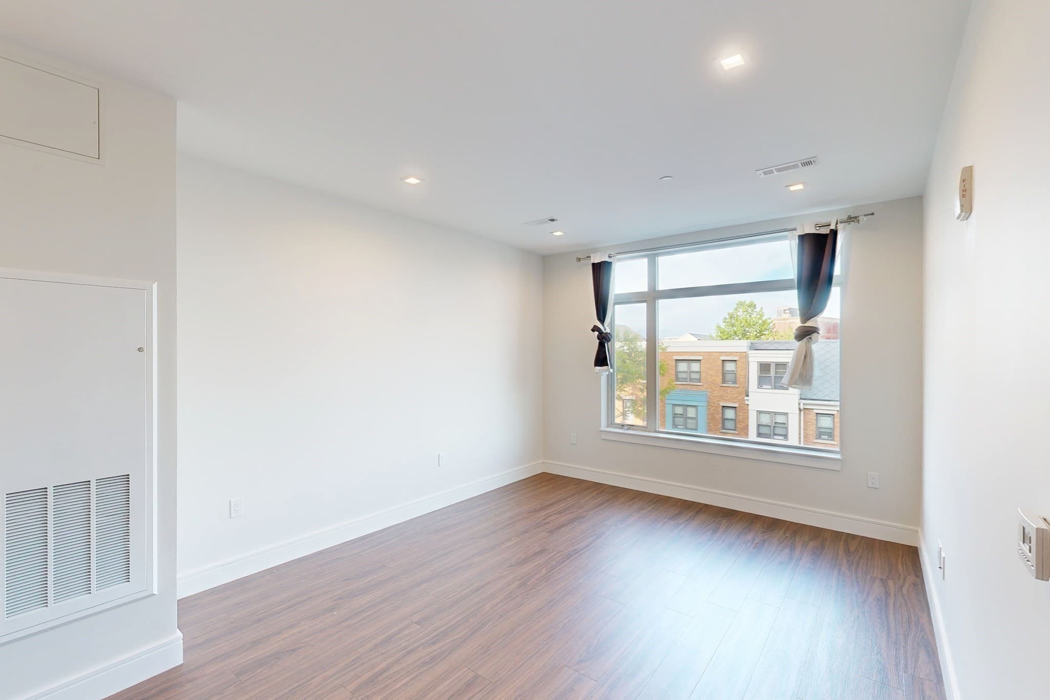 Condominium at 99 Sumner St # 305, Boston MA 02128, Boston, photo 4 of 19