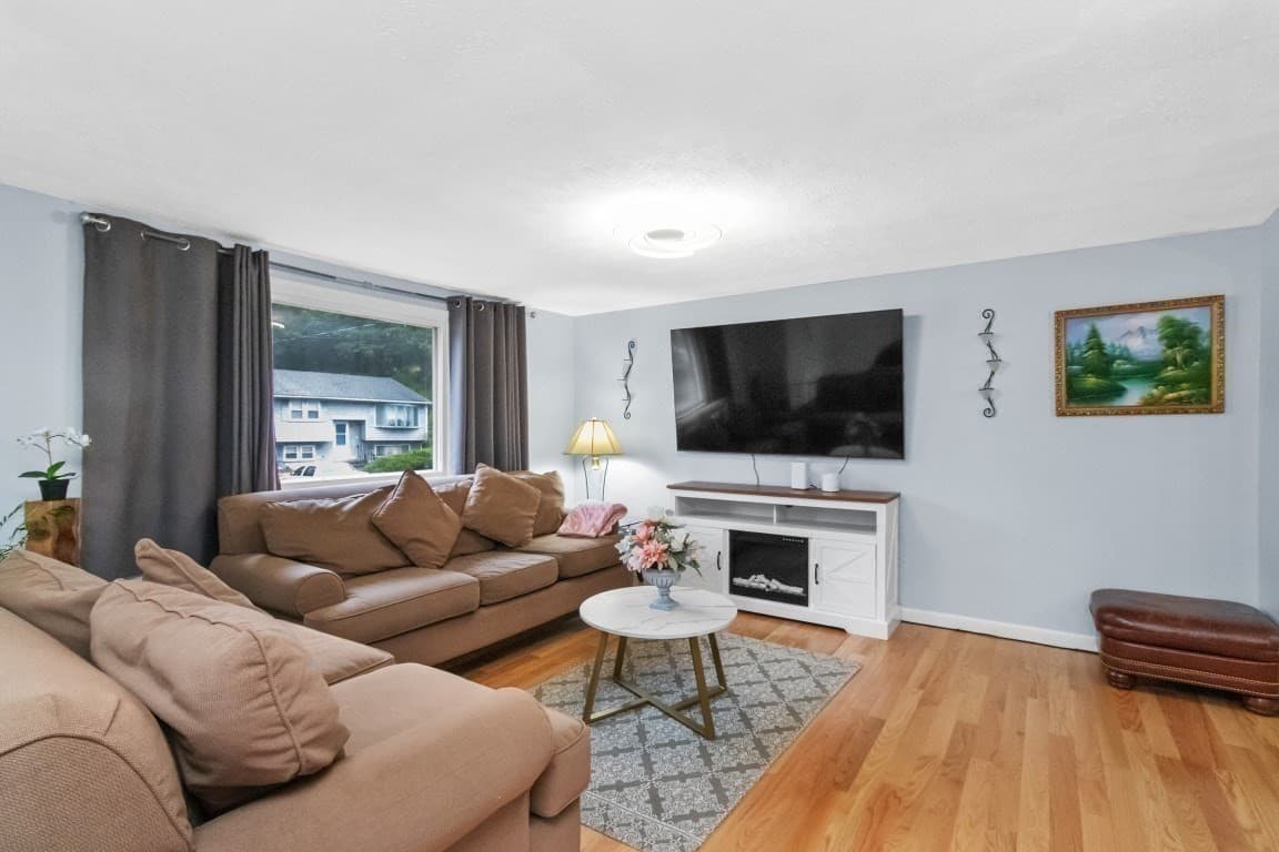 Single Family Residence at 30 Lantern Ln, Randolph MA 02368, Randolph, photo 13 of 33