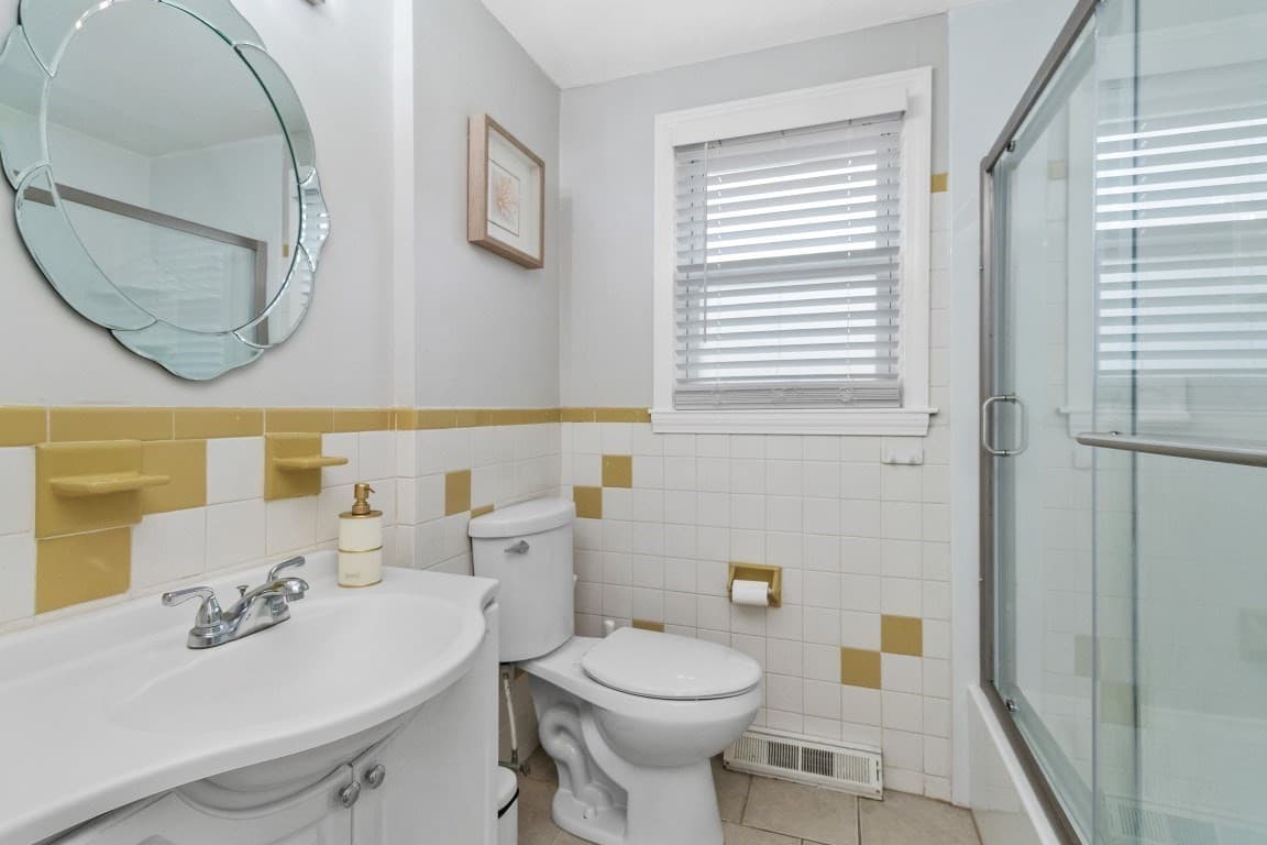 Single Family Residence at 30 Lantern Ln, Randolph MA 02368, Randolph, photo 19 of 33