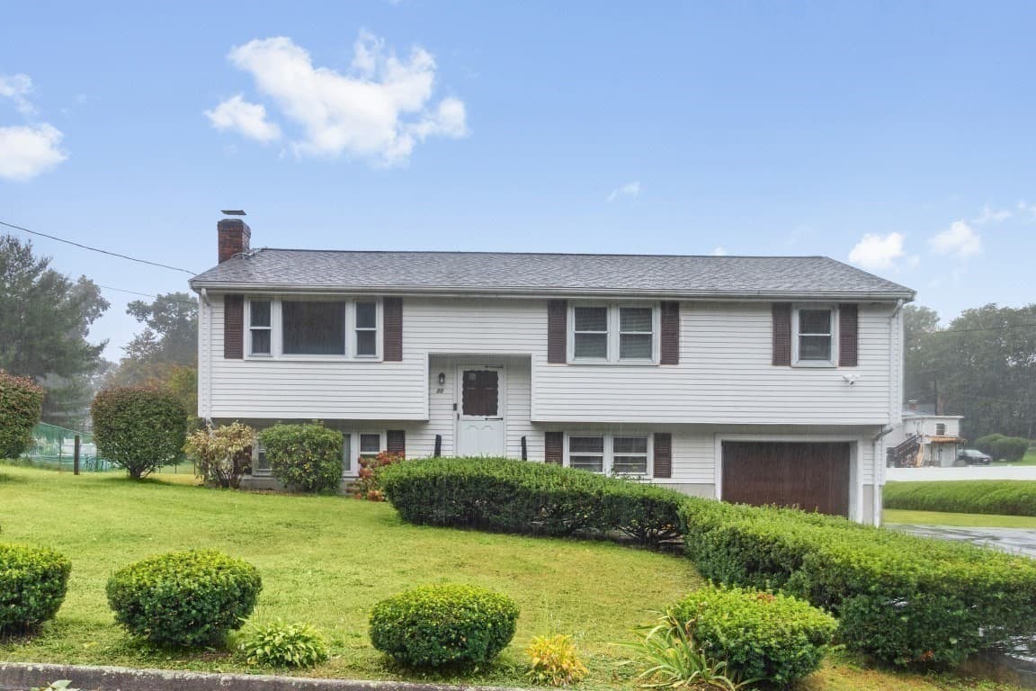 Single Family Residence at 30 Lantern Ln, Randolph MA 02368, Randolph, photo 29 of 33