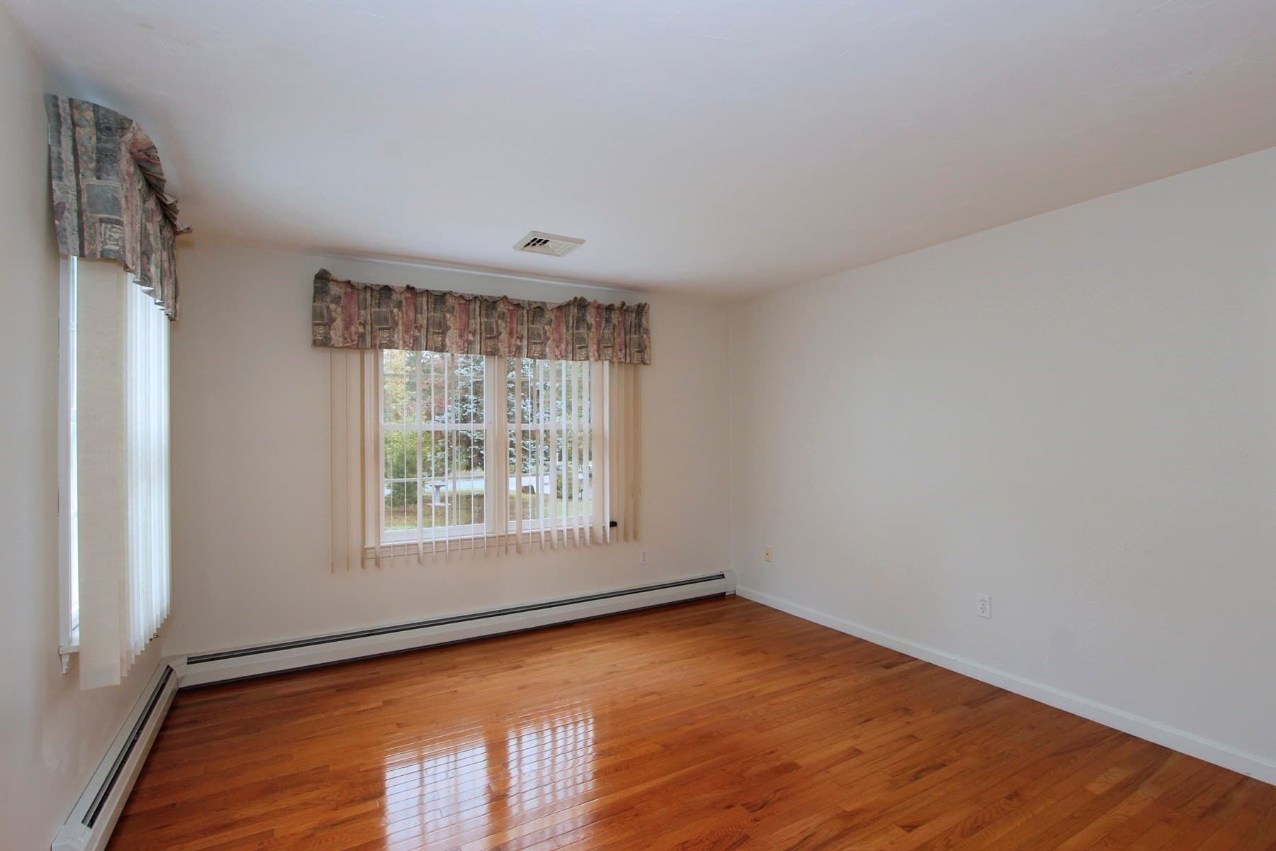 Single Family Residence at 37 Yearling Run, Bourne MA 02532, Bourne, photo 23 of 42