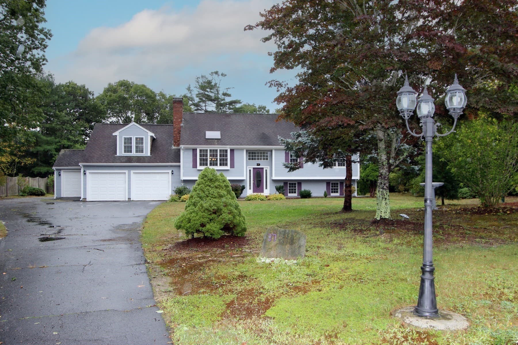 Single Family Residence at 37 Yearling Run, Bourne MA 02532, Bourne, photo 2 of 42