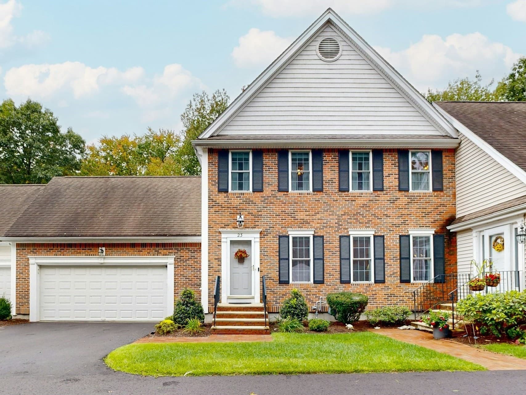23 Turtlebrook Way, Medfield MA 02052
