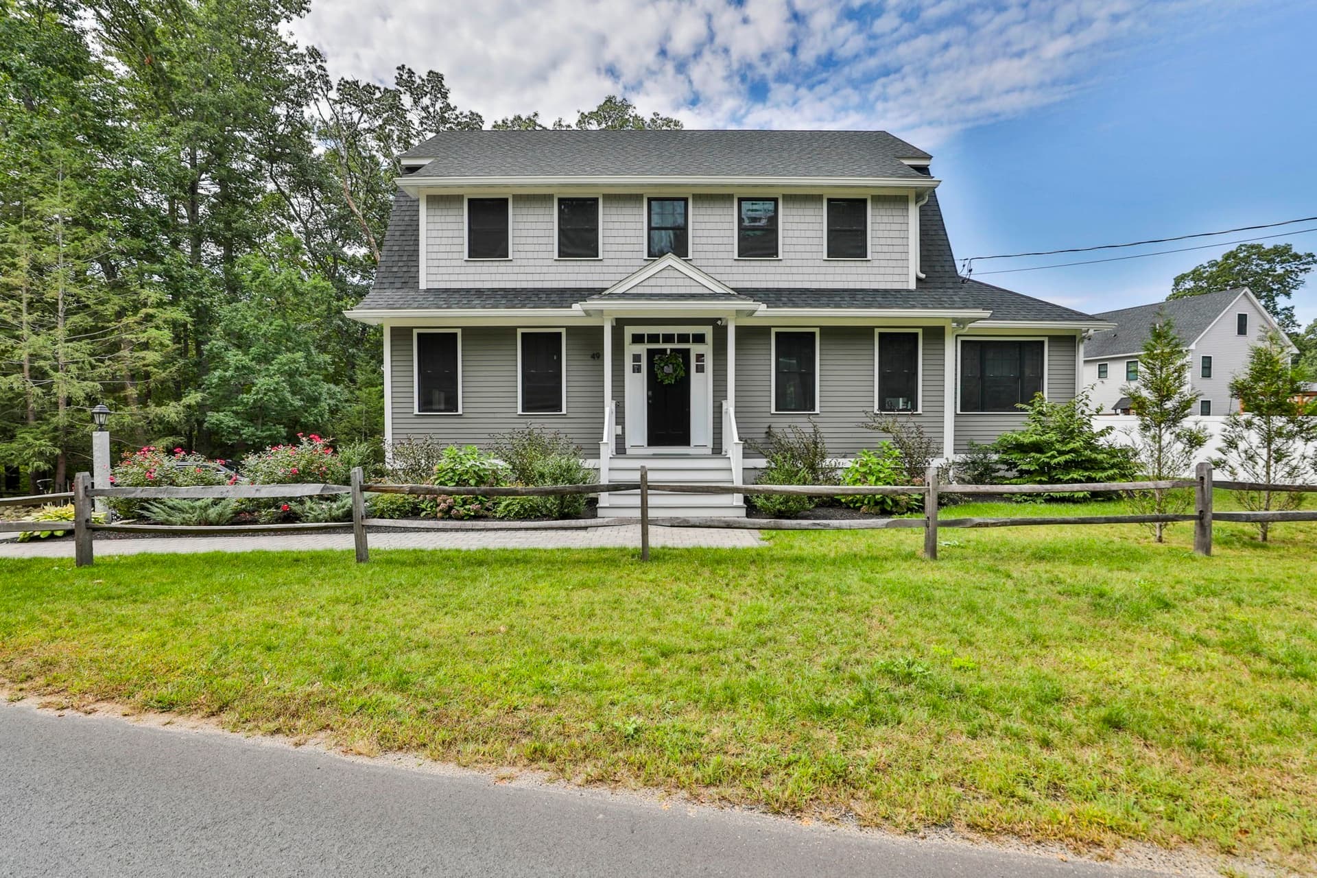 49 Kimball Rd, Amesbury MA 01913