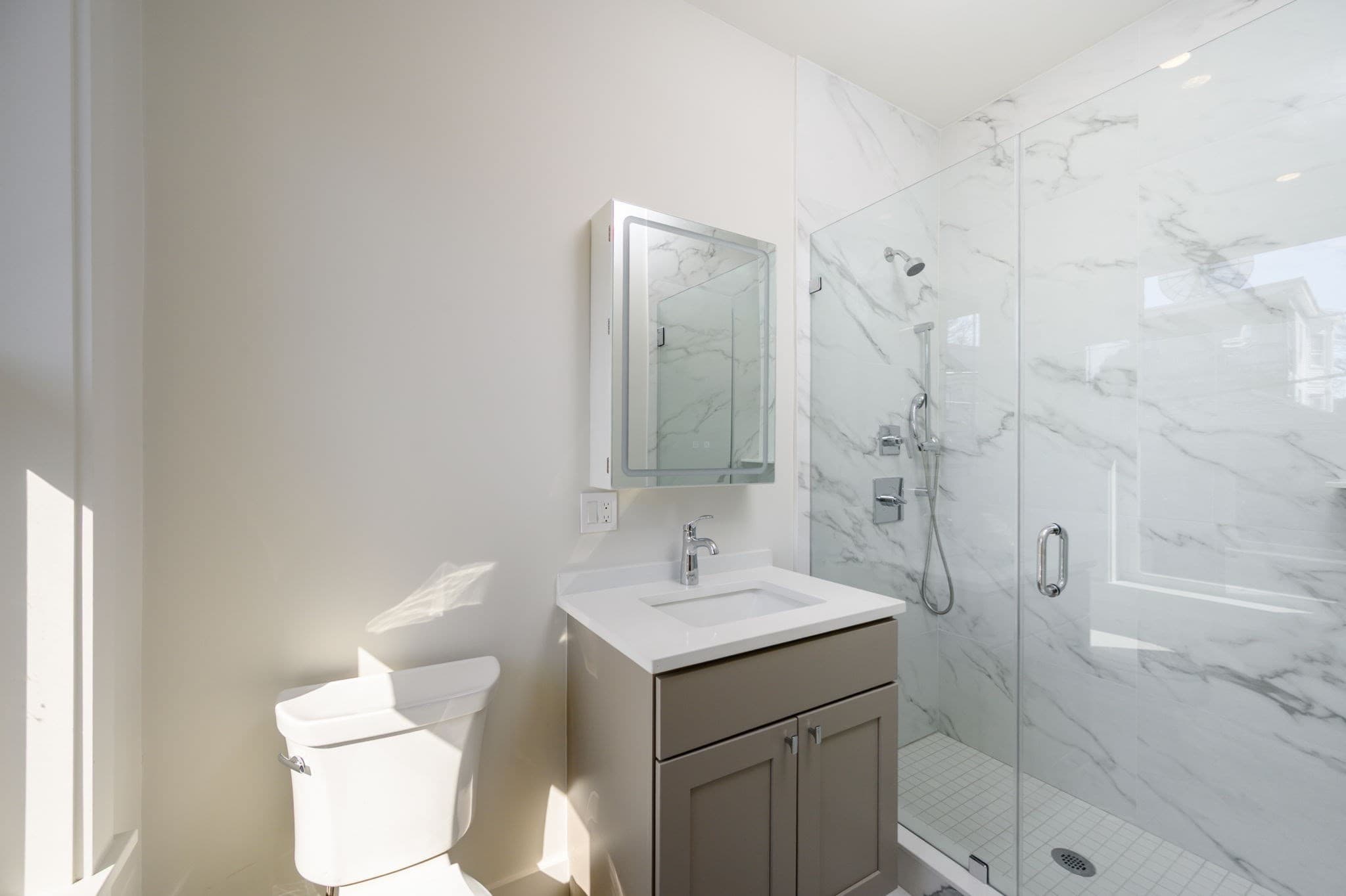 Condominium at 21 Tanglewood Road # 4, Boston MA 02124, Boston, photo 16 of 24