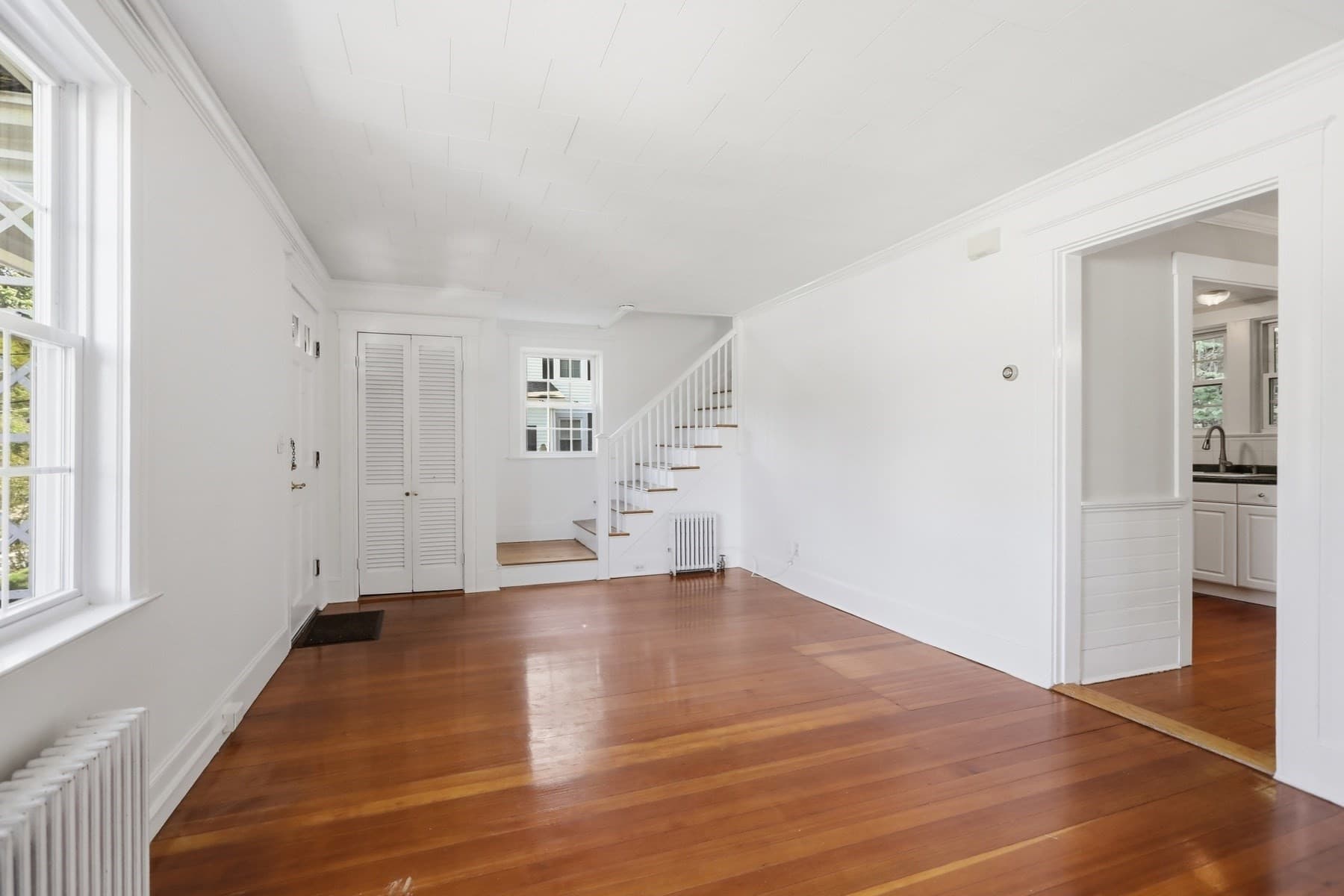 Single Family Residence at 32 Enmore St, Andover MA 01810, Andover, photo 9 of 39
