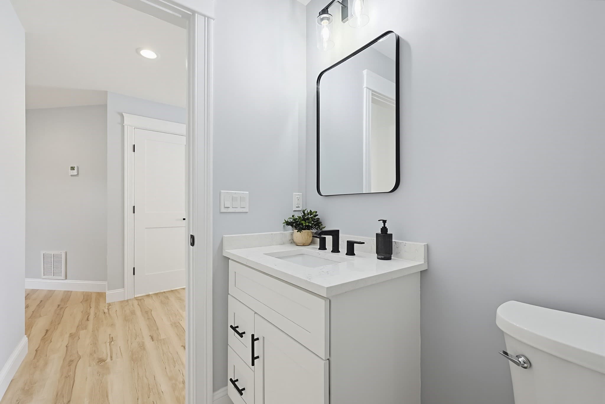 Condominium at 321 Winthrop Street # 102, Taunton MA 02780, Taunton, photo 5 of 21