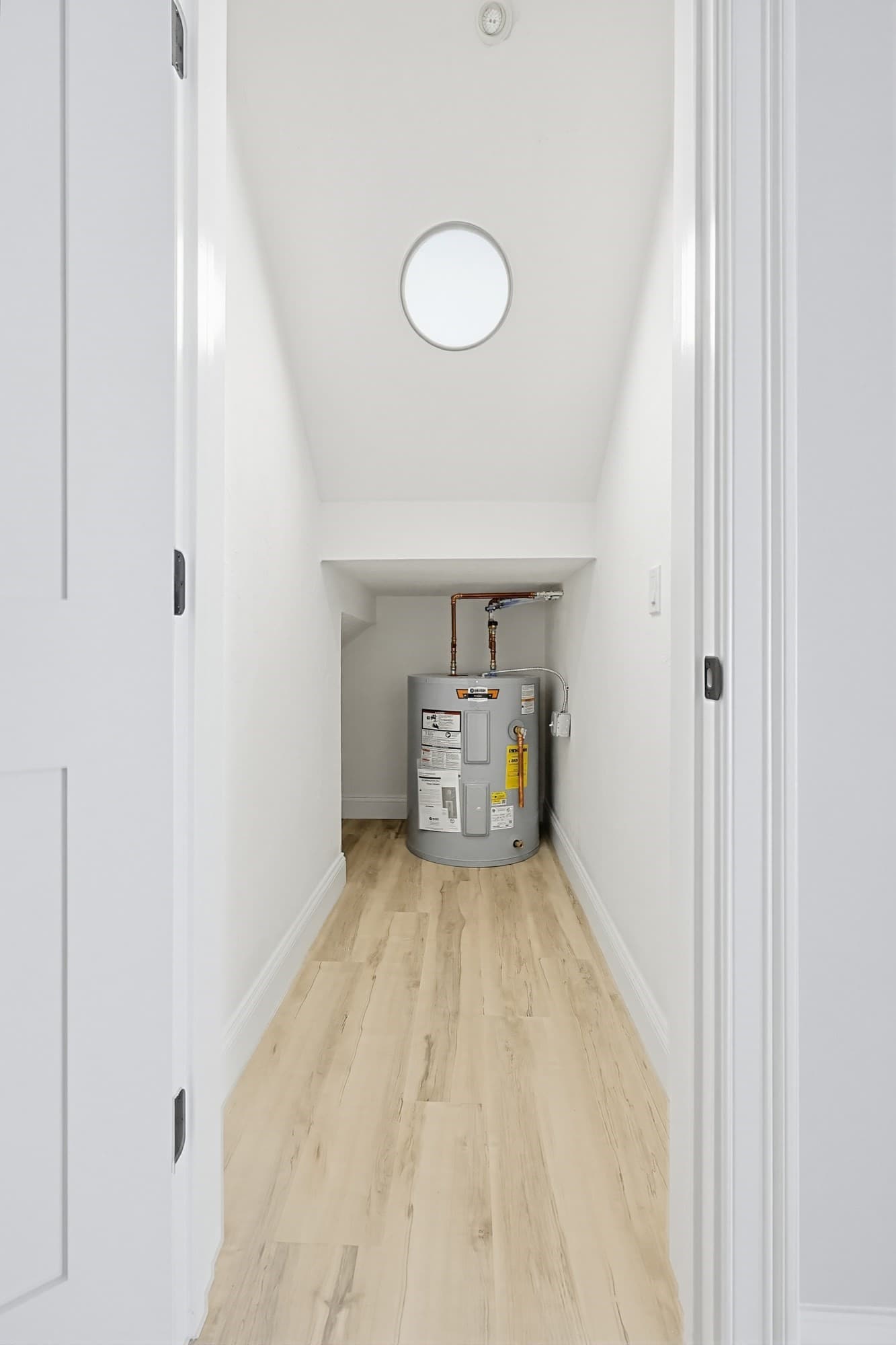 Condominium at 321 Winthrop Street # 102, Taunton MA 02780, Taunton, photo 14 of 21
