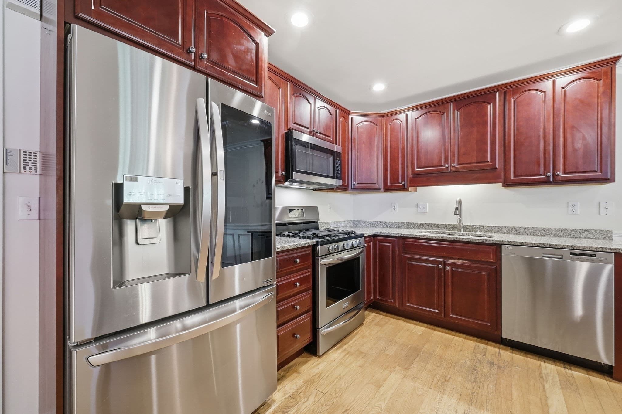 Condominium at 23 Wynnfield Cir # 23, Southwick MA 01077, photo 6 of 42