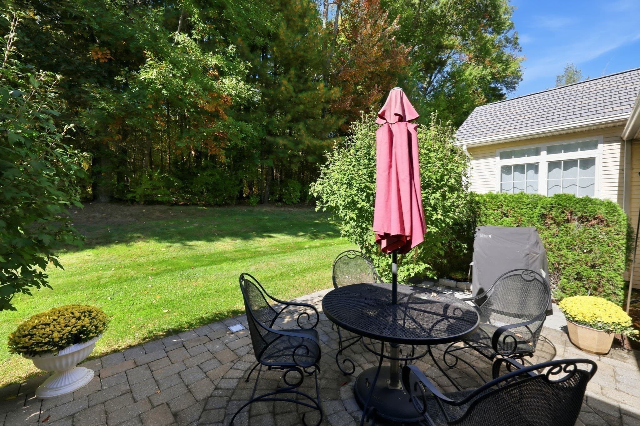 Condominium at 23 Wynnfield Cir # 23, Southwick MA 01077, photo 41 of 42