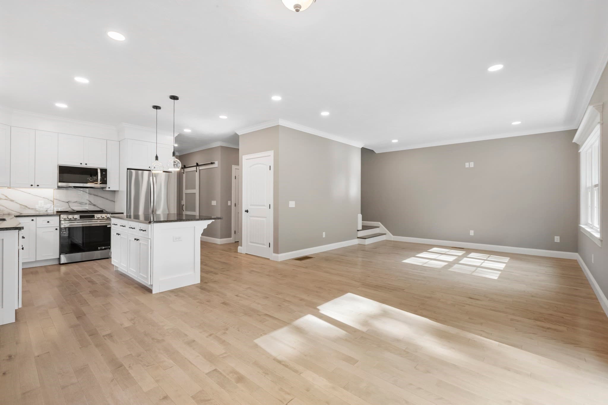 Single Family Residence at 24 Cooper Rd, Webster MA 01570, Webster, photo 16 of 39