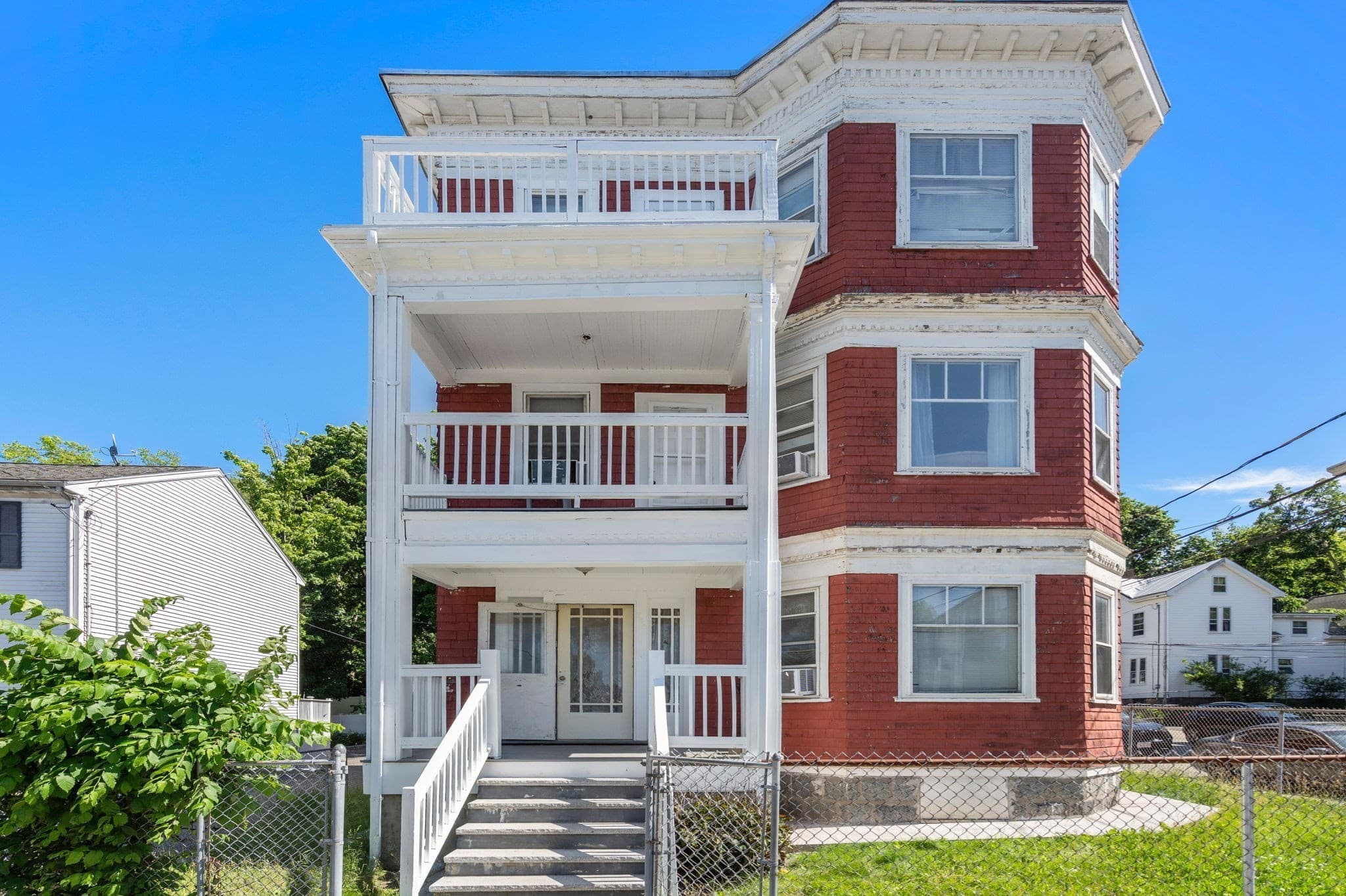 968 River St, Boston MA 02136