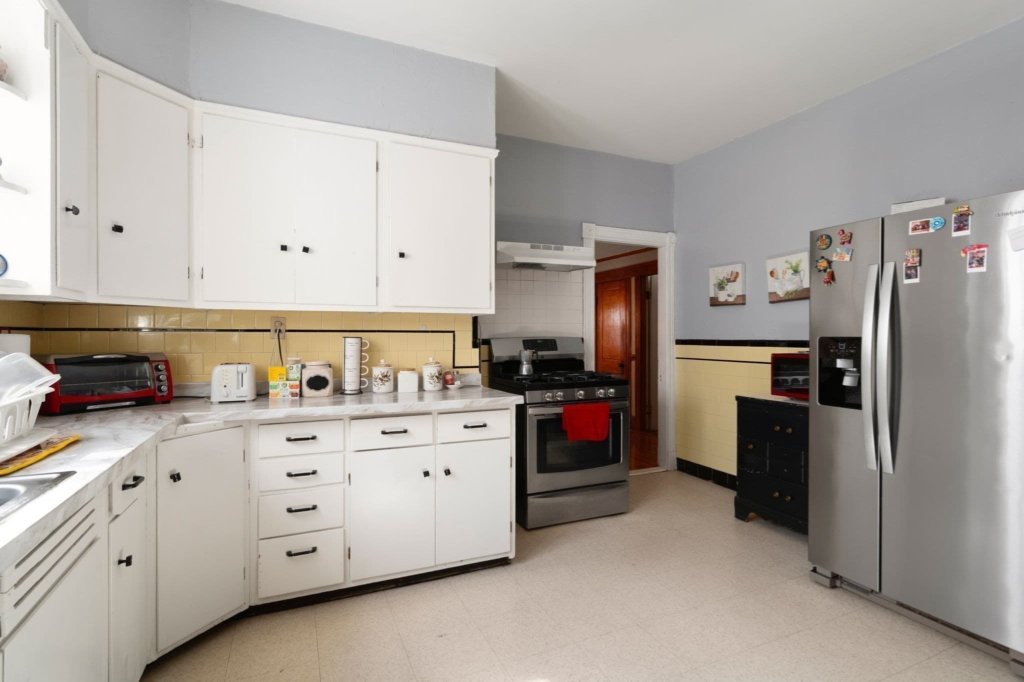 3 Family at 968 River St, Boston MA 02136, Boston, photo 11 of 17