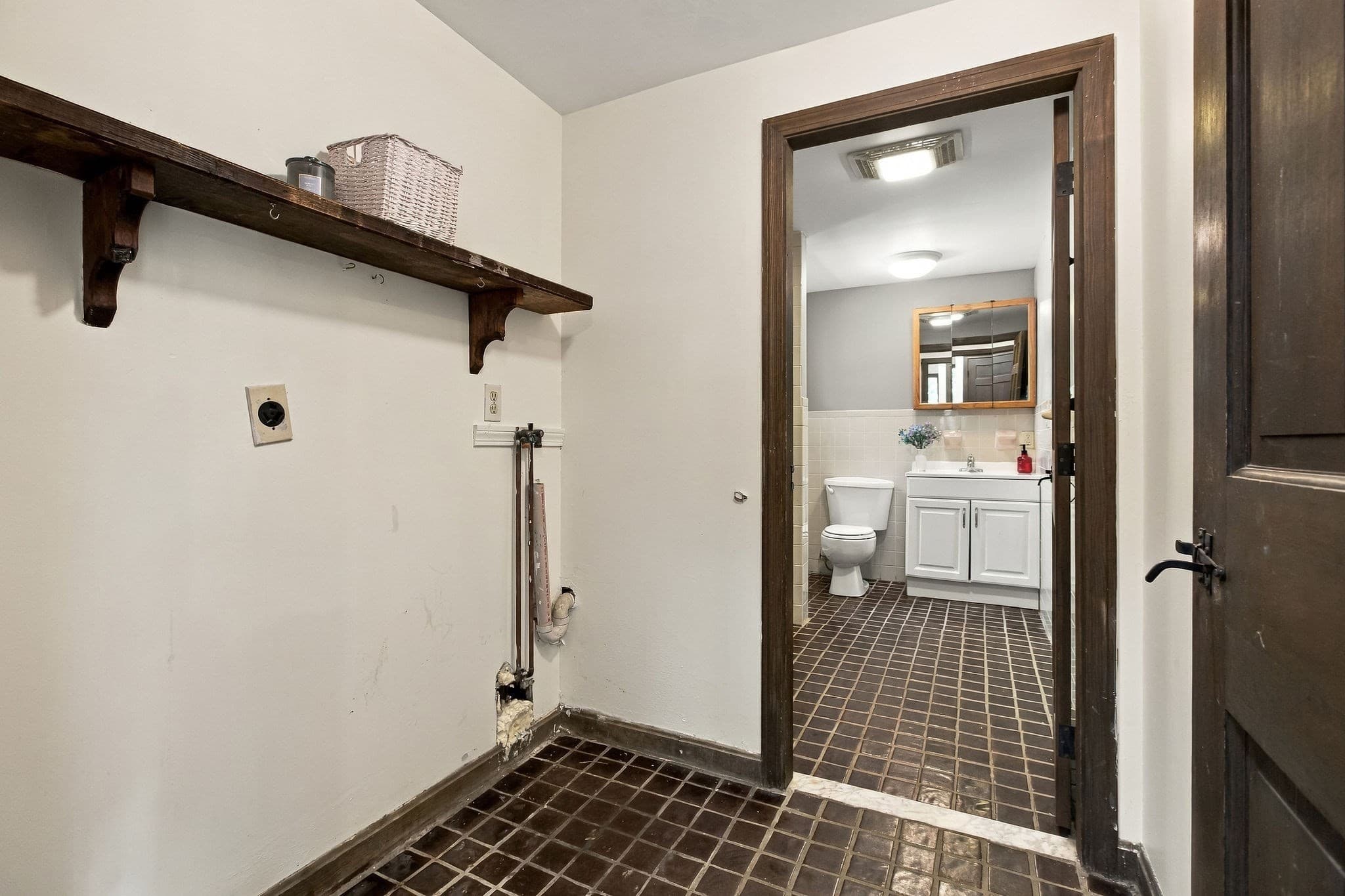 Single Family Residence at 56 Westmoreland Dr, Falmouth MA 02540, Falmouth, photo 15 of 37