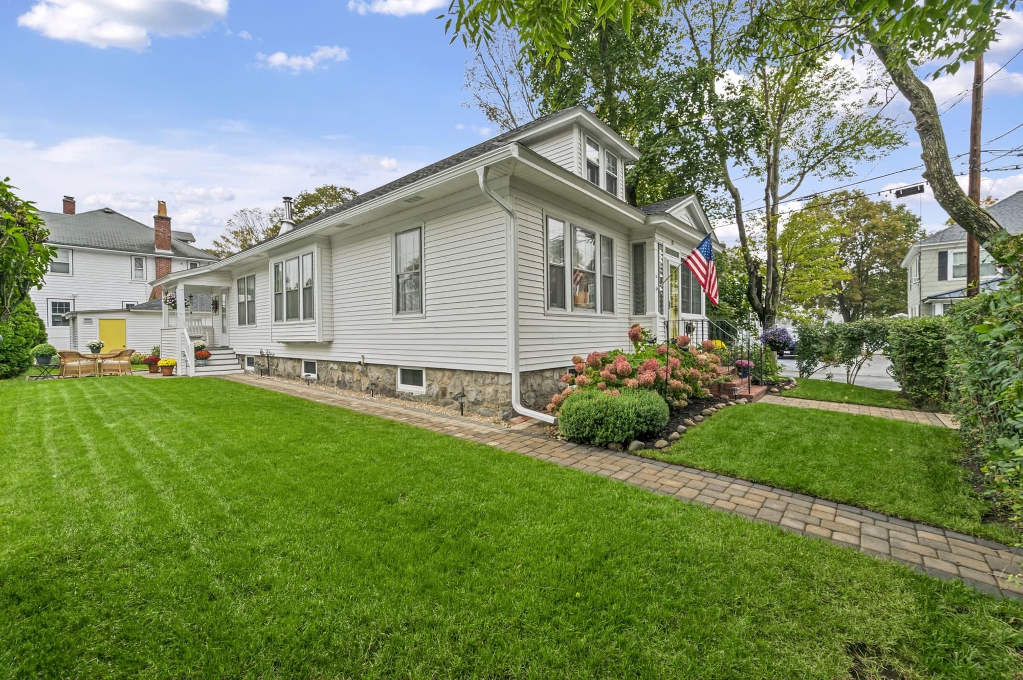 Single Family Residence at 40 Quincy St, Methuen MA 01844, Methuen, photo 2 of 36