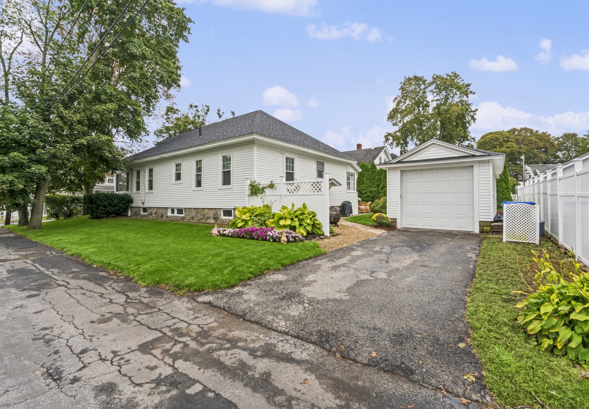 Single Family Residence at 40 Quincy St, Methuen MA 01844, Methuen, photo 3 of 36