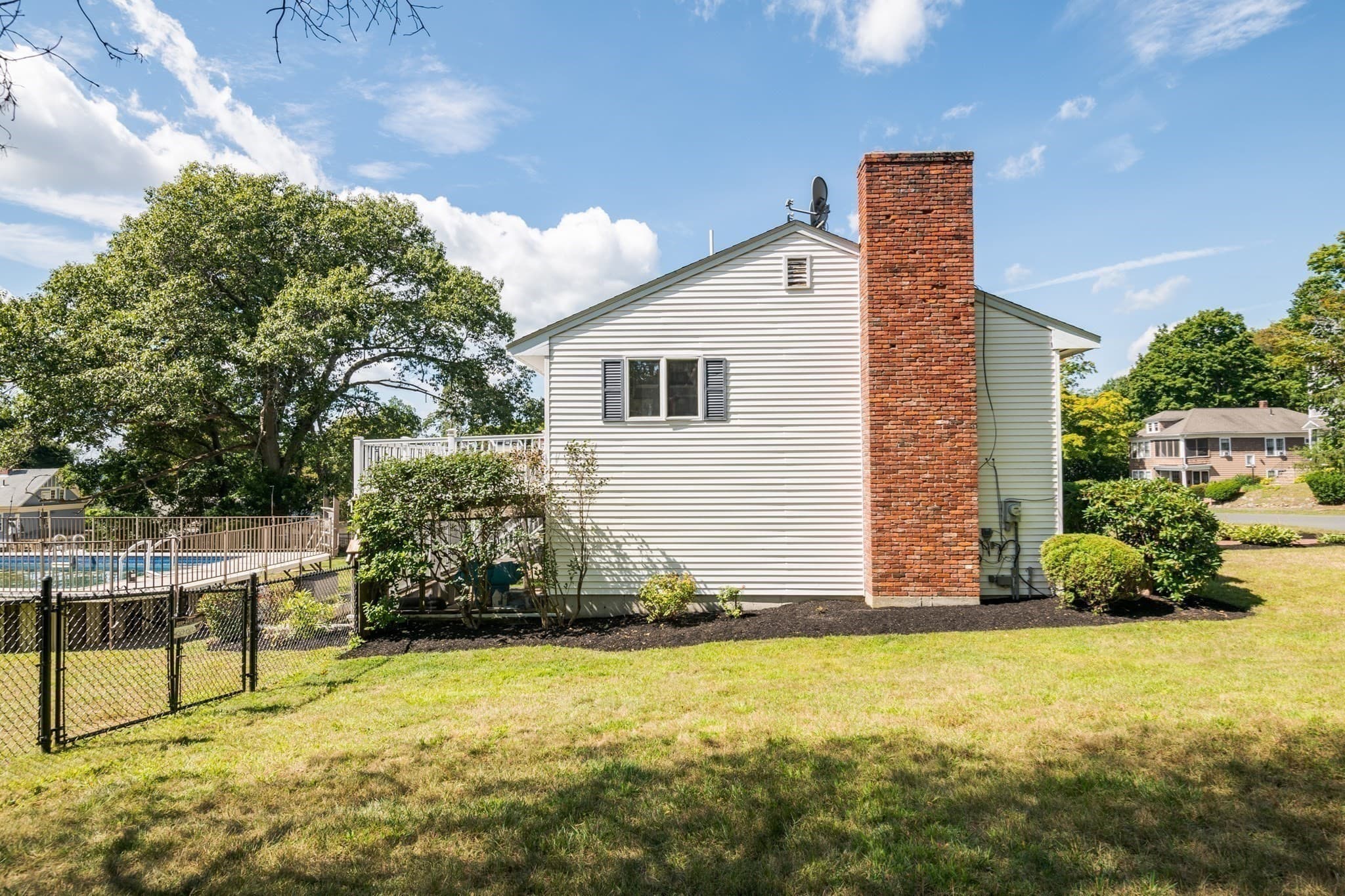 Single Family Residence at 21 Westland Terrace, Haverhill MA 01830, Haverhill, photo 7 of 41