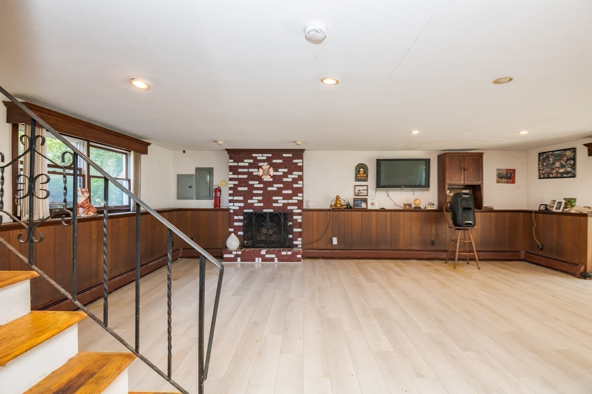 Single Family Residence at 21 Westland Terrace, Haverhill MA 01830, Haverhill, photo 33 of 41