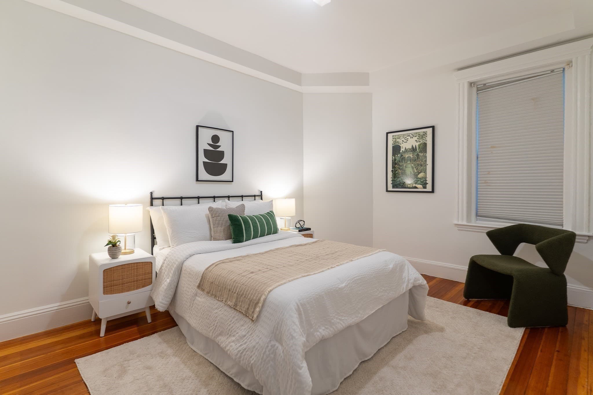 Condominium at 23 Strathmore Road # 1A, Brookline MA 02445, Brookline, photo 8 of 12