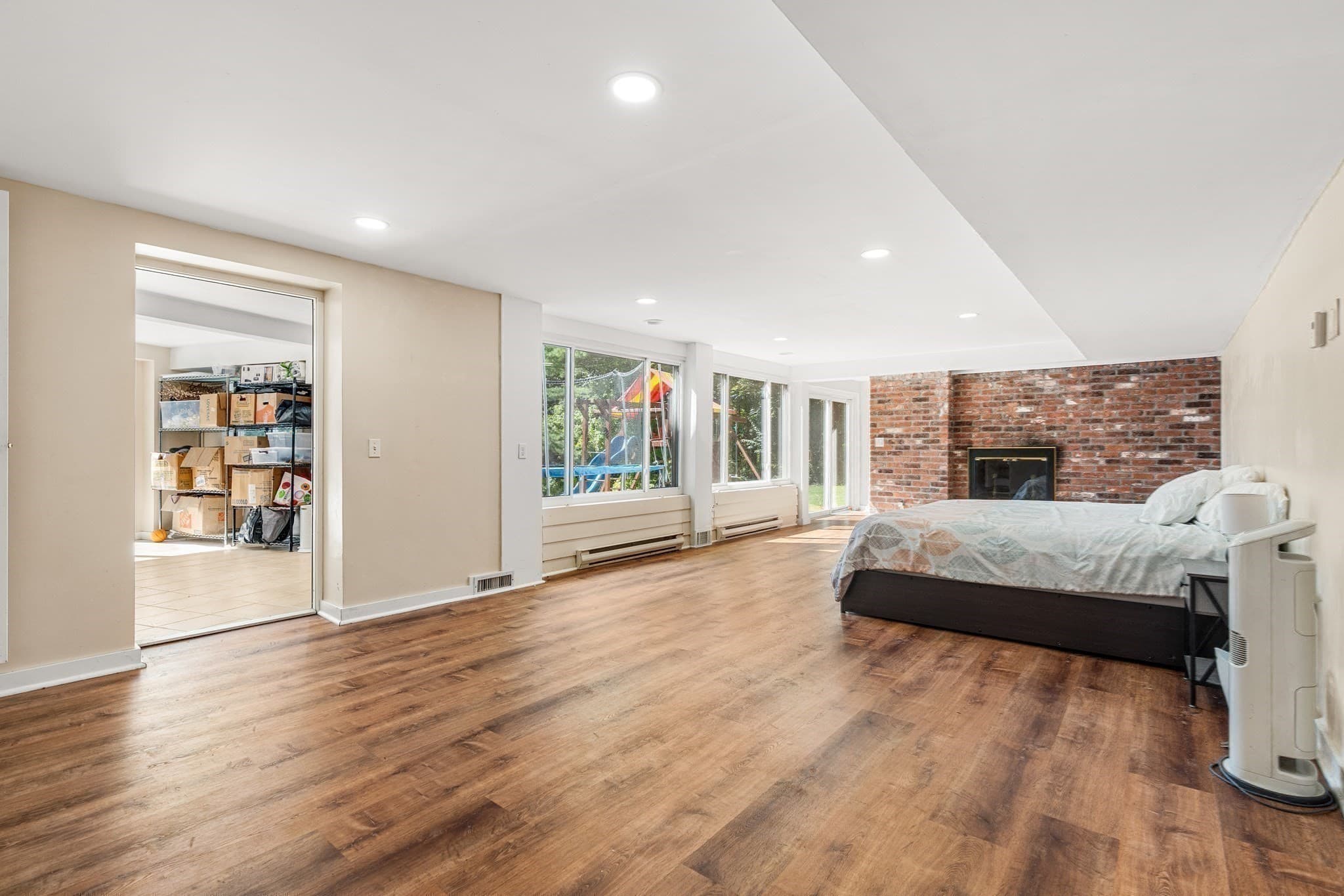 Single Family Residence at 42 Farview Ave, Shrewsbury MA 01545, Shrewsbury, photo 22 of 40