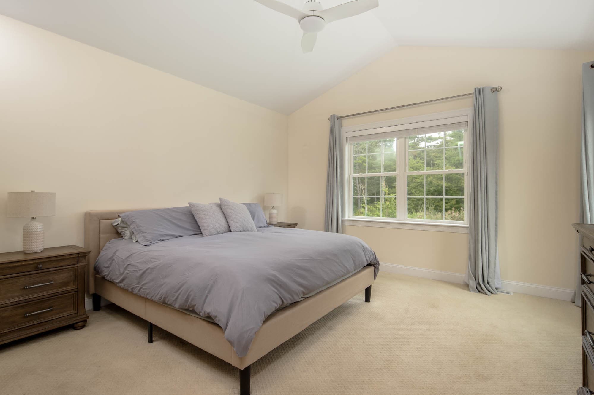 Single Family Residence at 31 Split Rock Ln, Mattapoisett MA 02739, Mattapoisett, photo 18 of 38