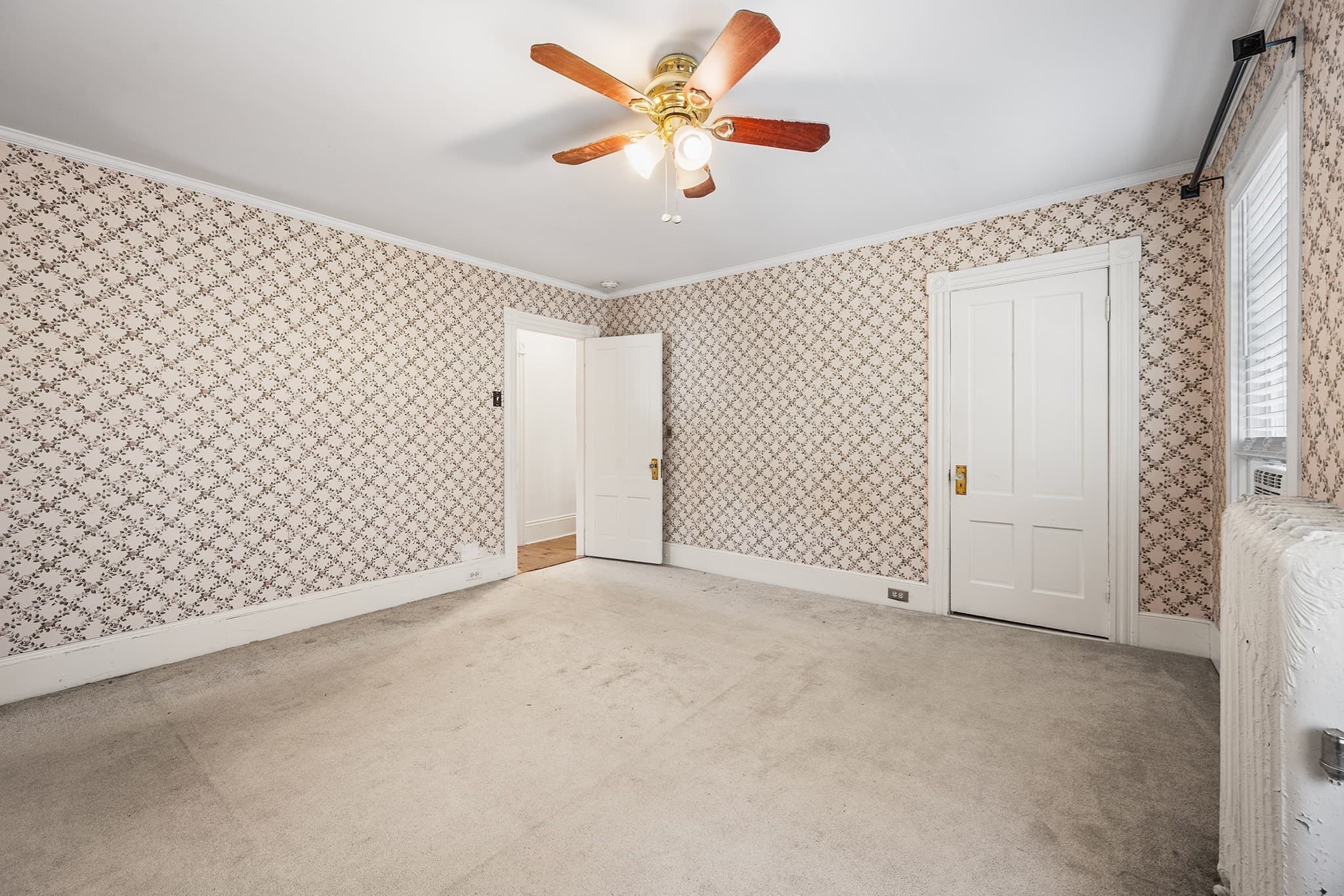 Single Family Residence at 161 Pleasant St, Lunenburg MA 01462, Lunenburg, photo 26 of 39