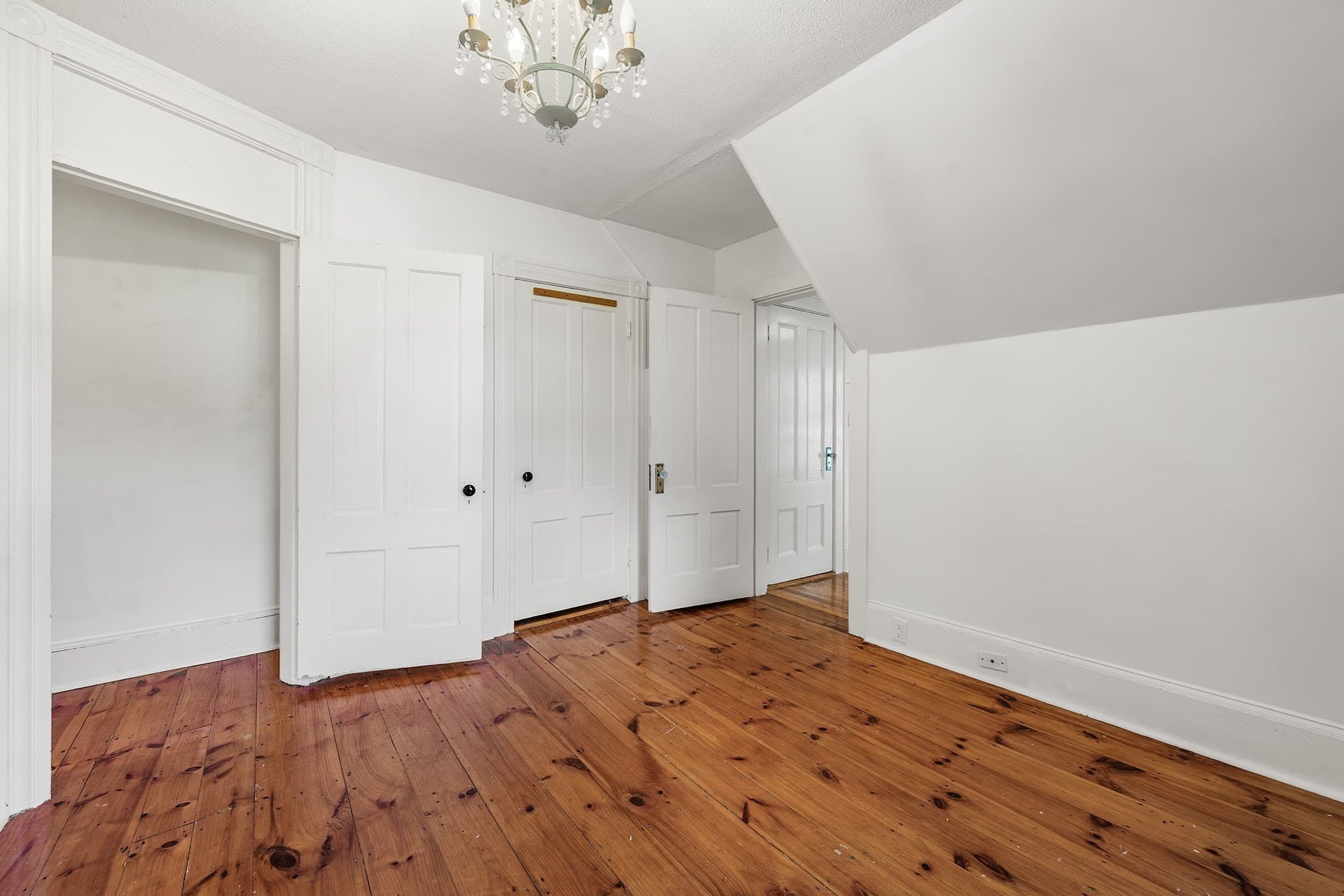 Single Family Residence at 161 Pleasant St, Lunenburg MA 01462, Lunenburg, photo 30 of 39