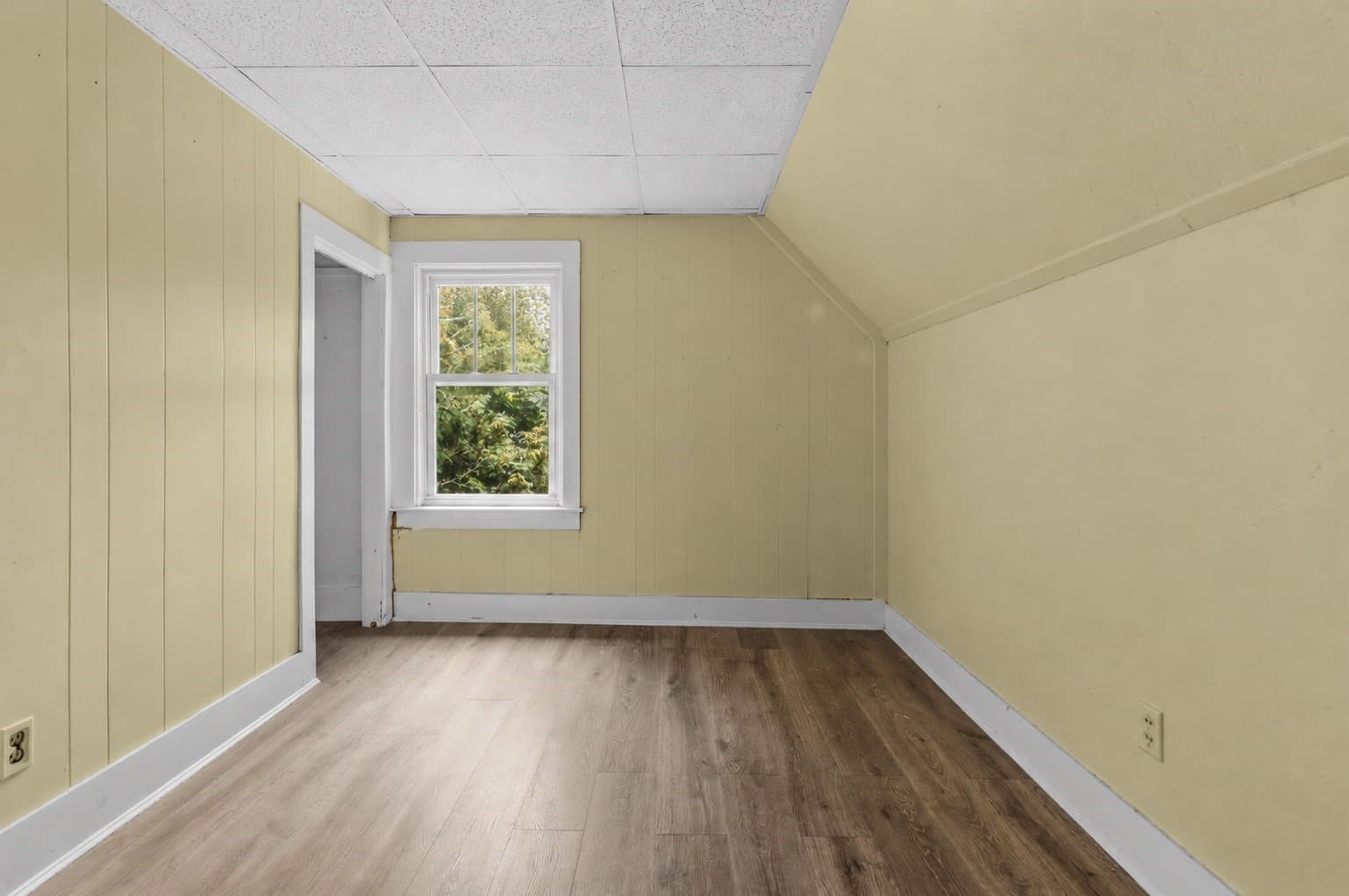 Single Family Residence at 96 Pierce St, New Bedford MA 02740, New Bedford, photo 23 of 23